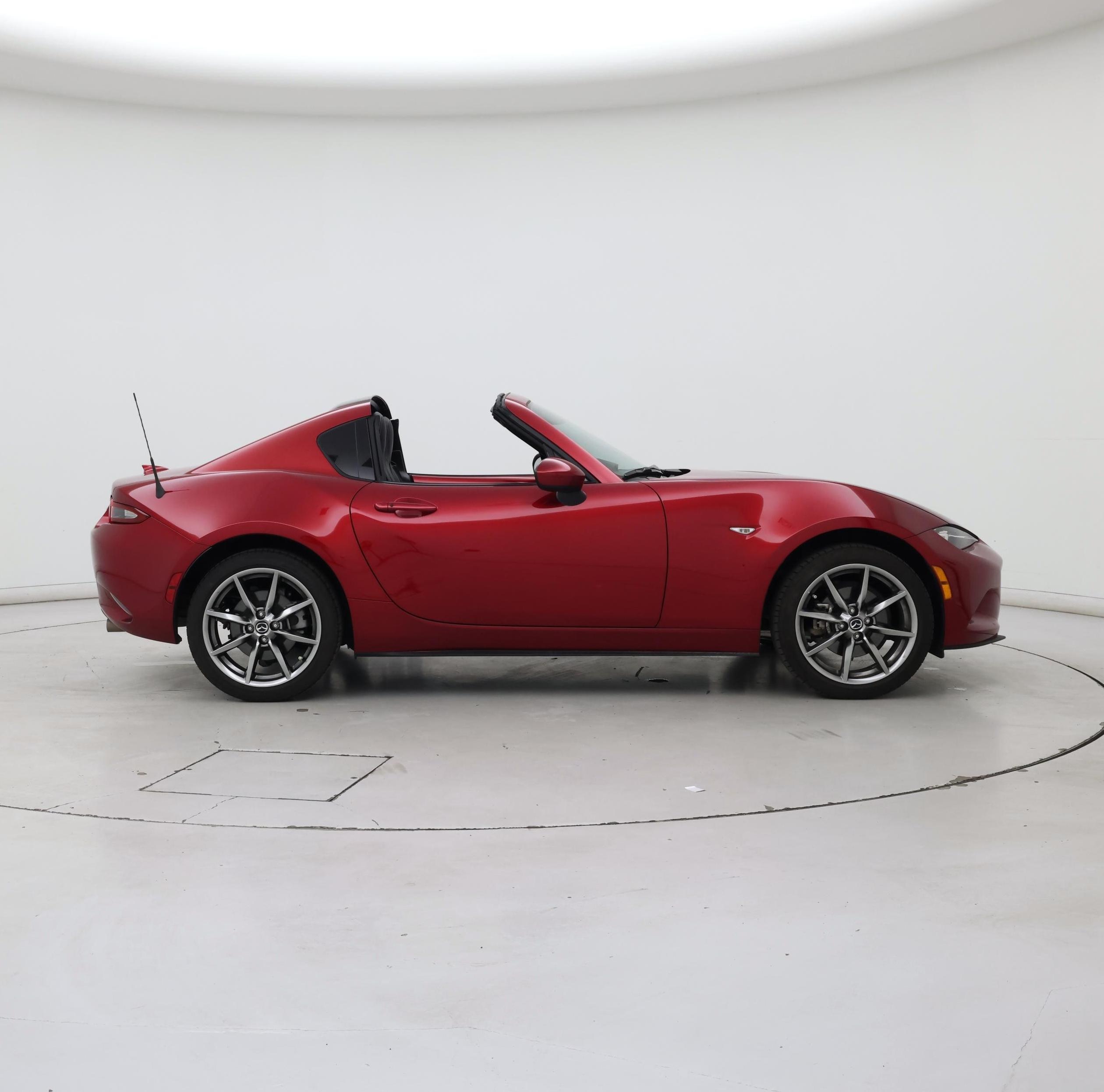 Thumbnail: 2023 Mazda MX-5 Miata - 7