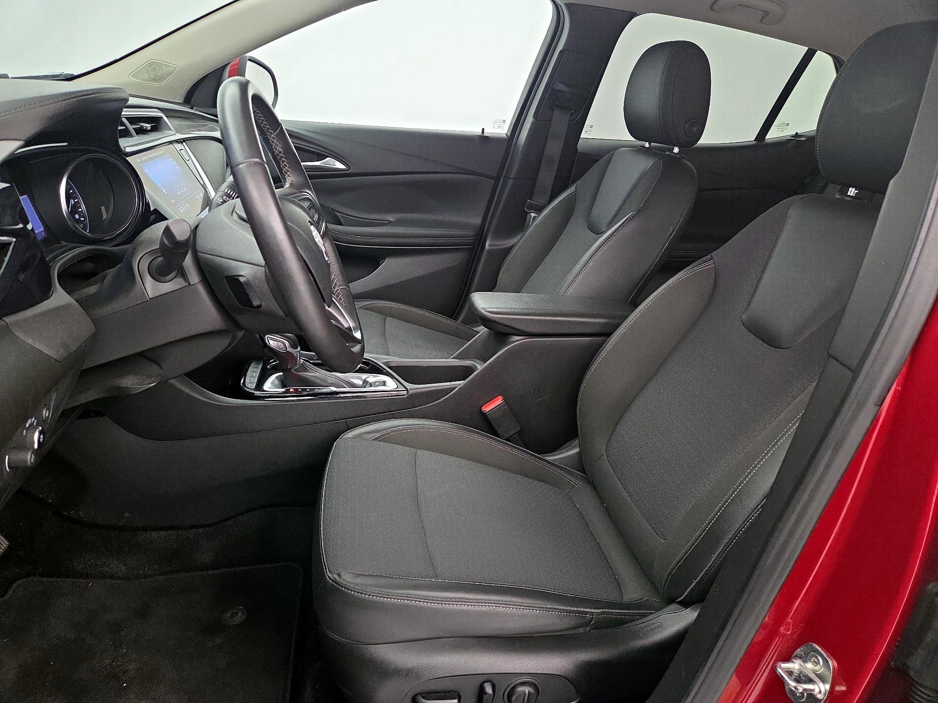 Thumbnail: 2020 Buick Encore GX - 11