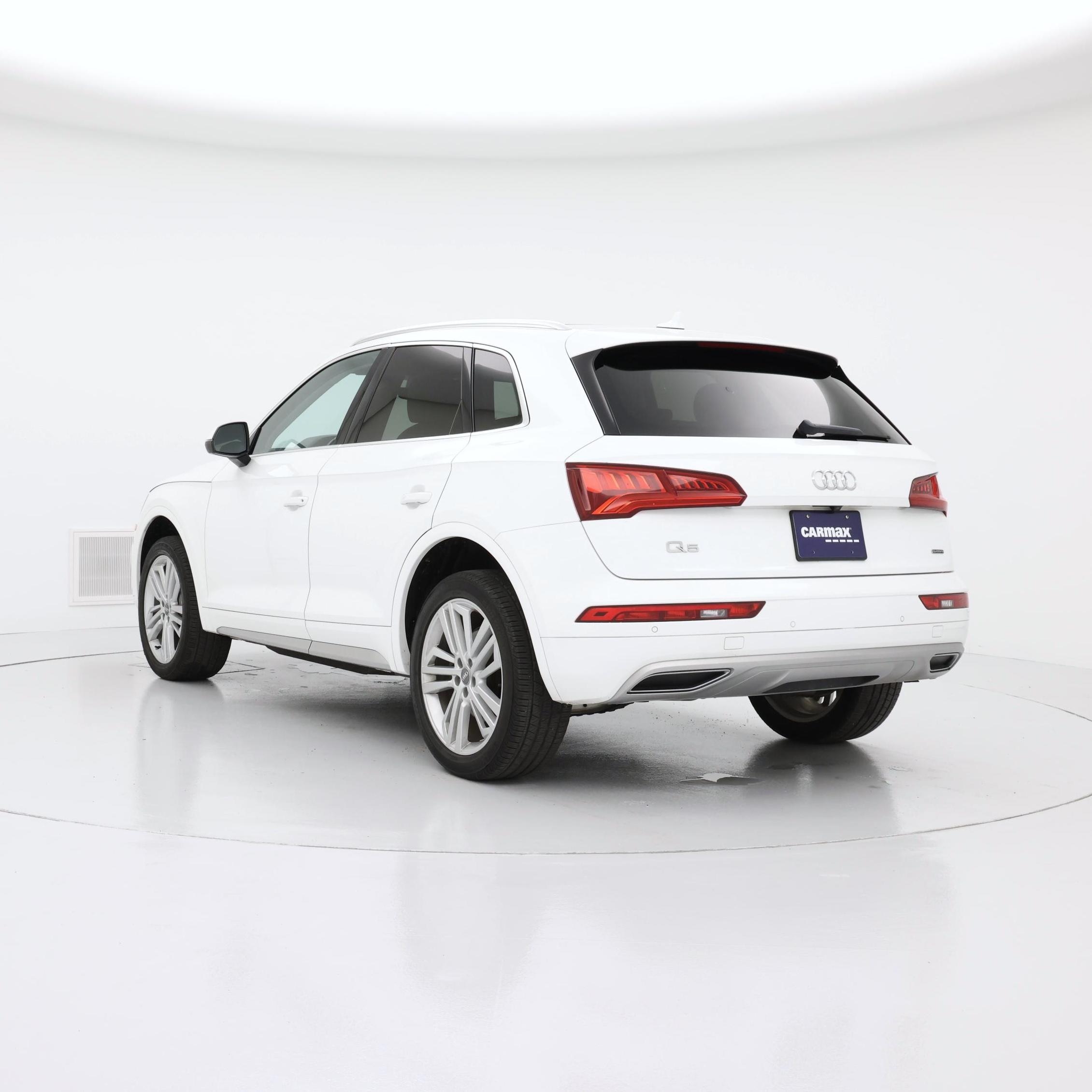 Thumbnail: 2020 Audi Q5 - 2