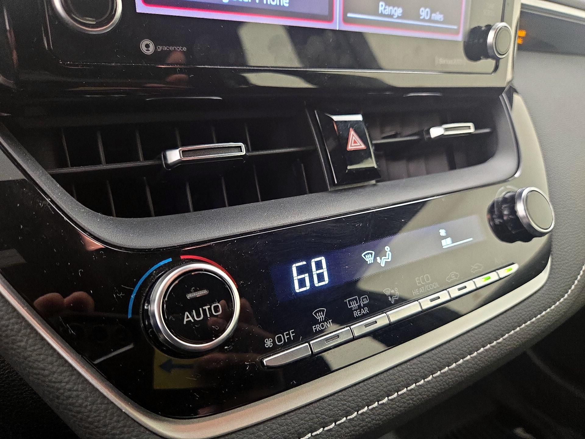 Thumbnail: 2021 Toyota Corolla - 16