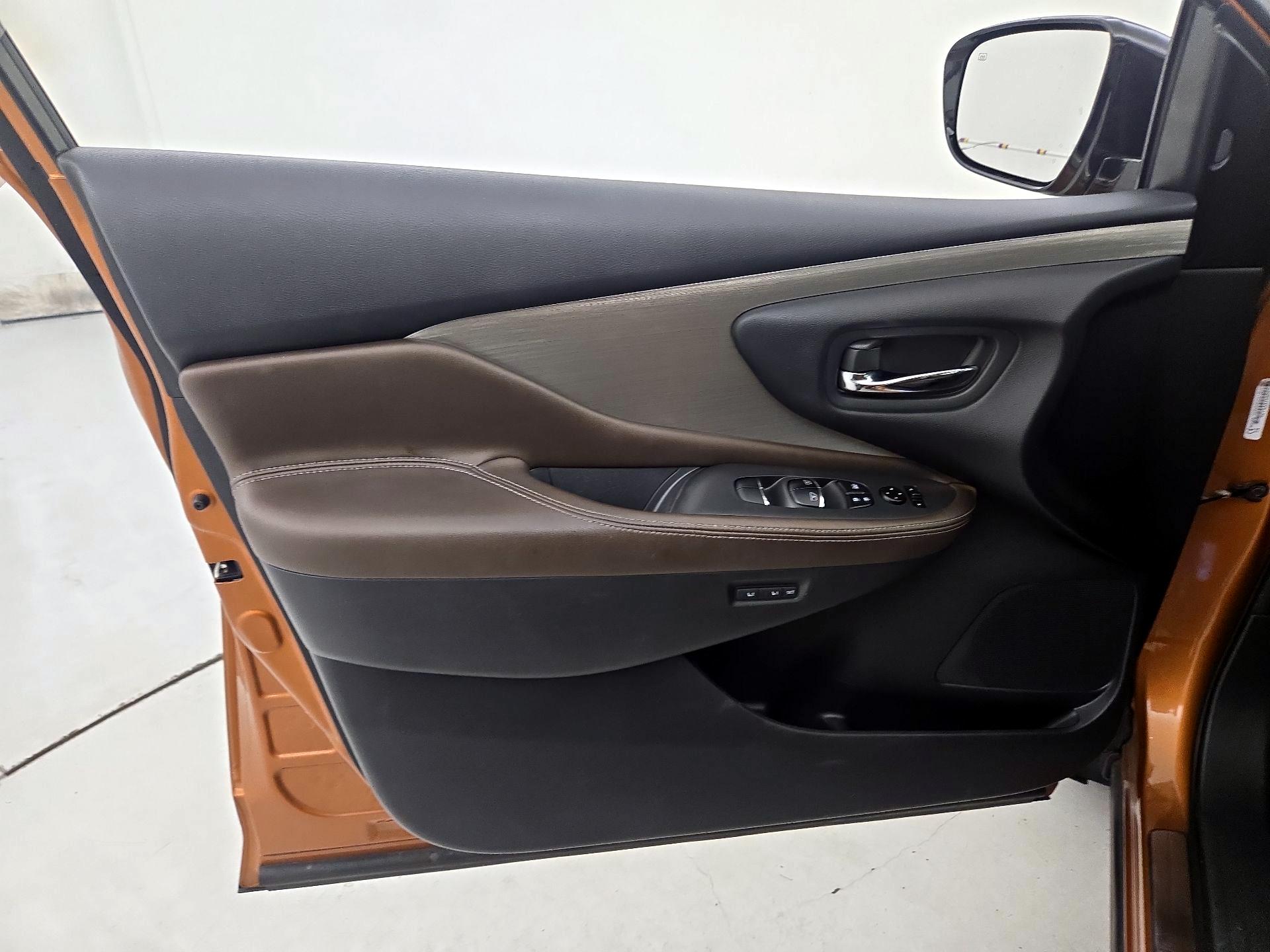 Thumbnail: 2015 Nissan Murano - 12