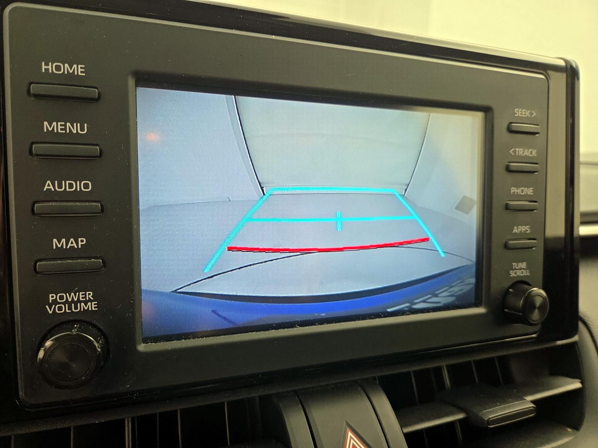 Thumbnail: 2019 Toyota RAV4 - 15