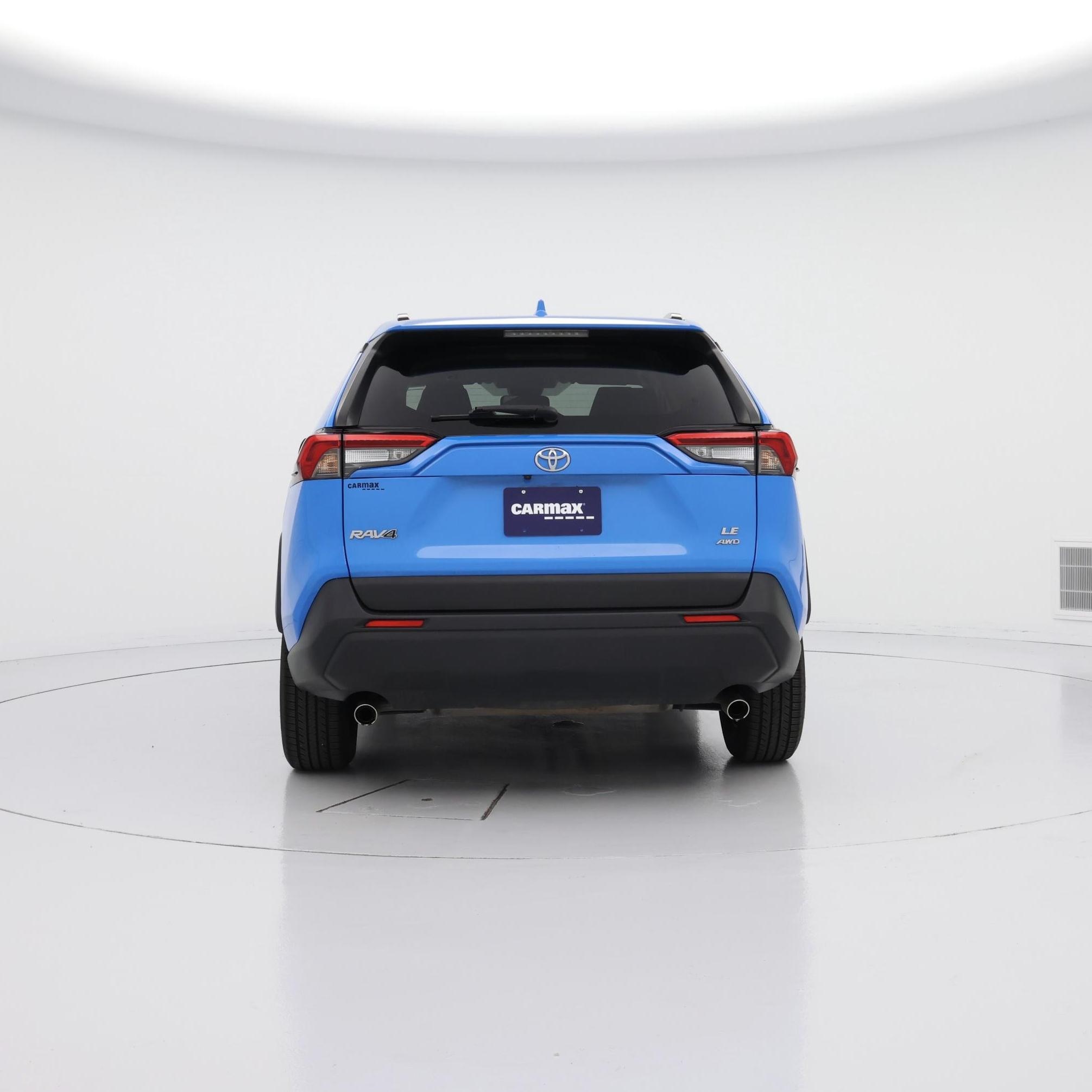 Thumbnail: 2019 Toyota RAV4 - 6