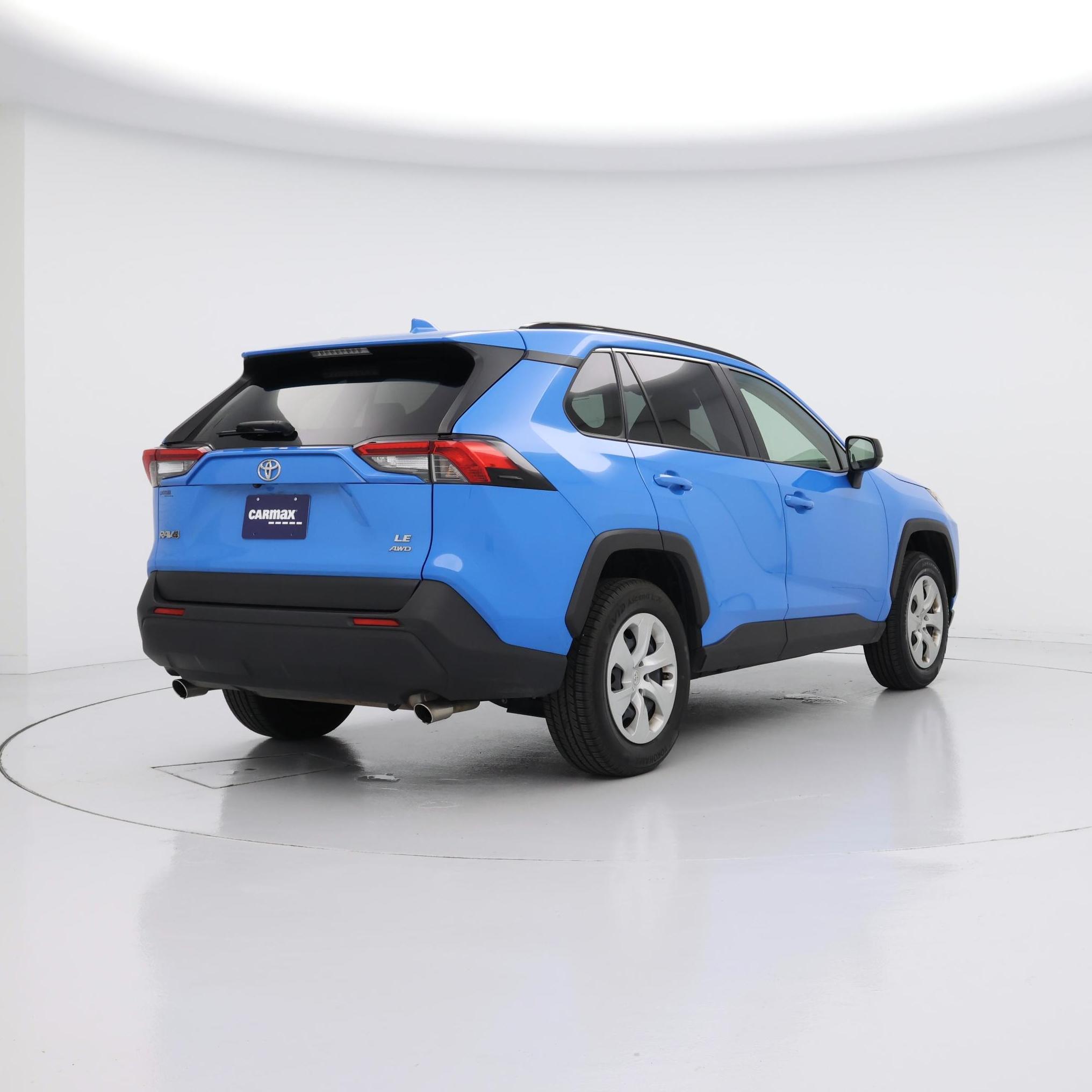 Thumbnail: 2019 Toyota RAV4 - 8