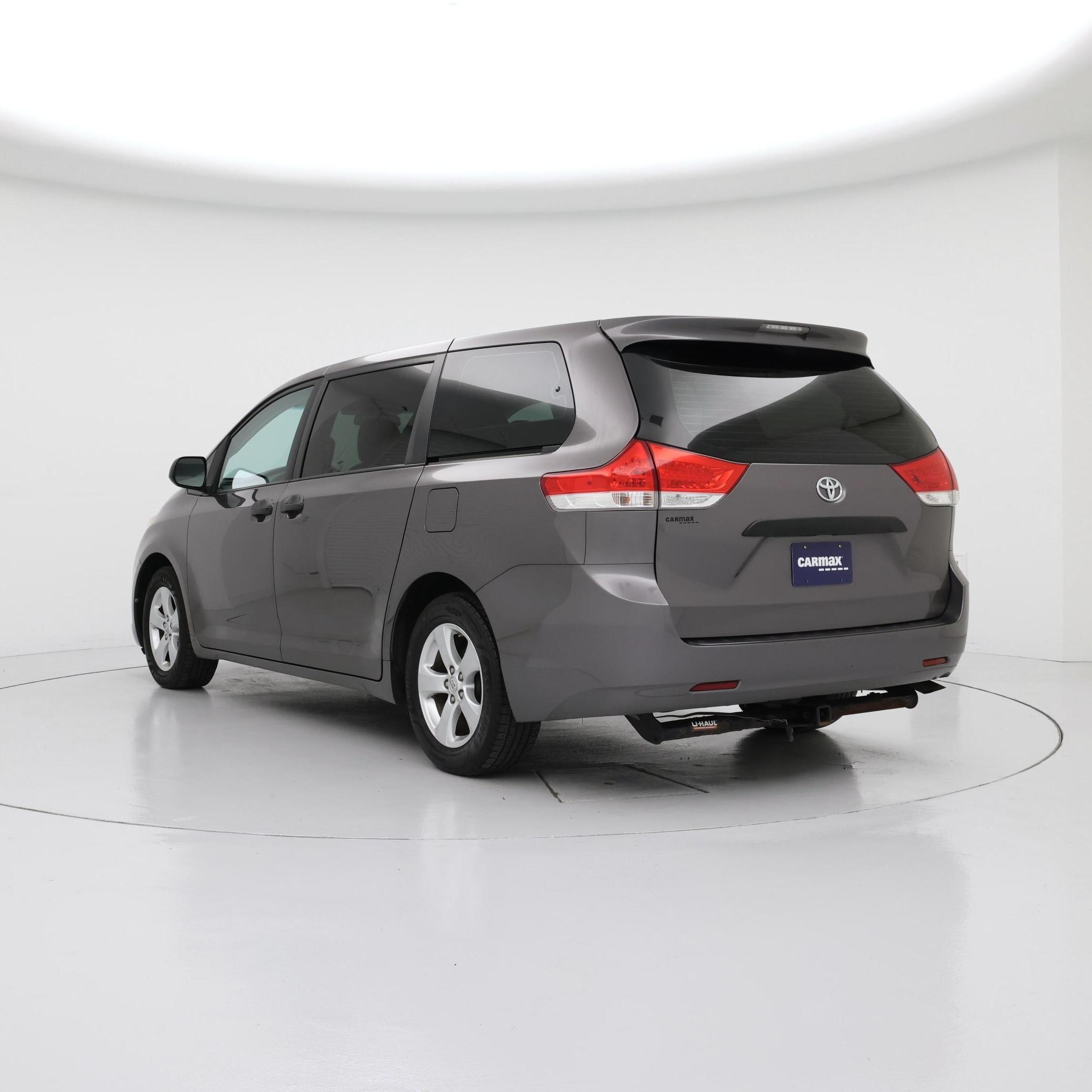 Thumbnail: 2014 Toyota Sienna - 2