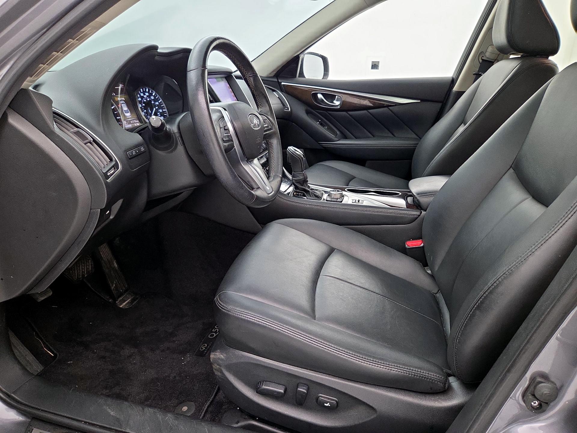 Thumbnail: 2019 INFINITI Q50 - 11