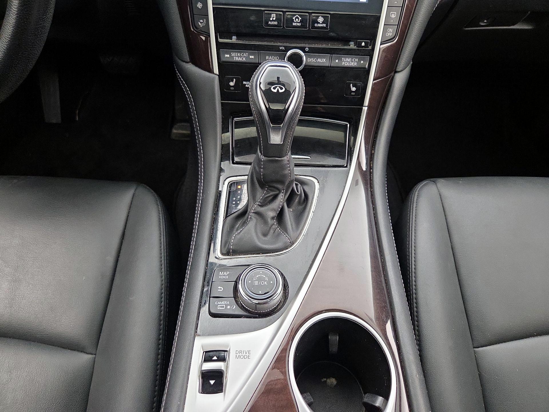 Thumbnail: 2019 INFINITI Q50 - 18