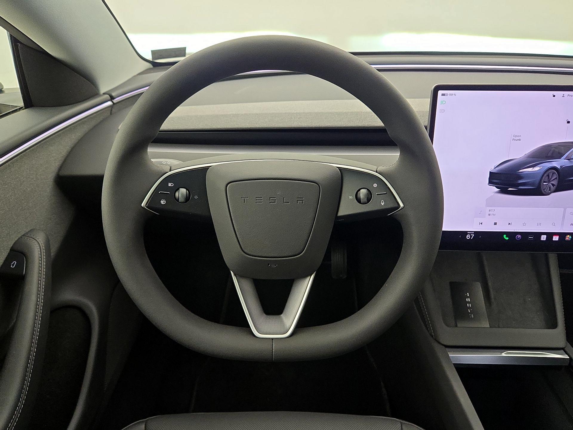 Thumbnail: 2026 Tesla Model 3 - 10