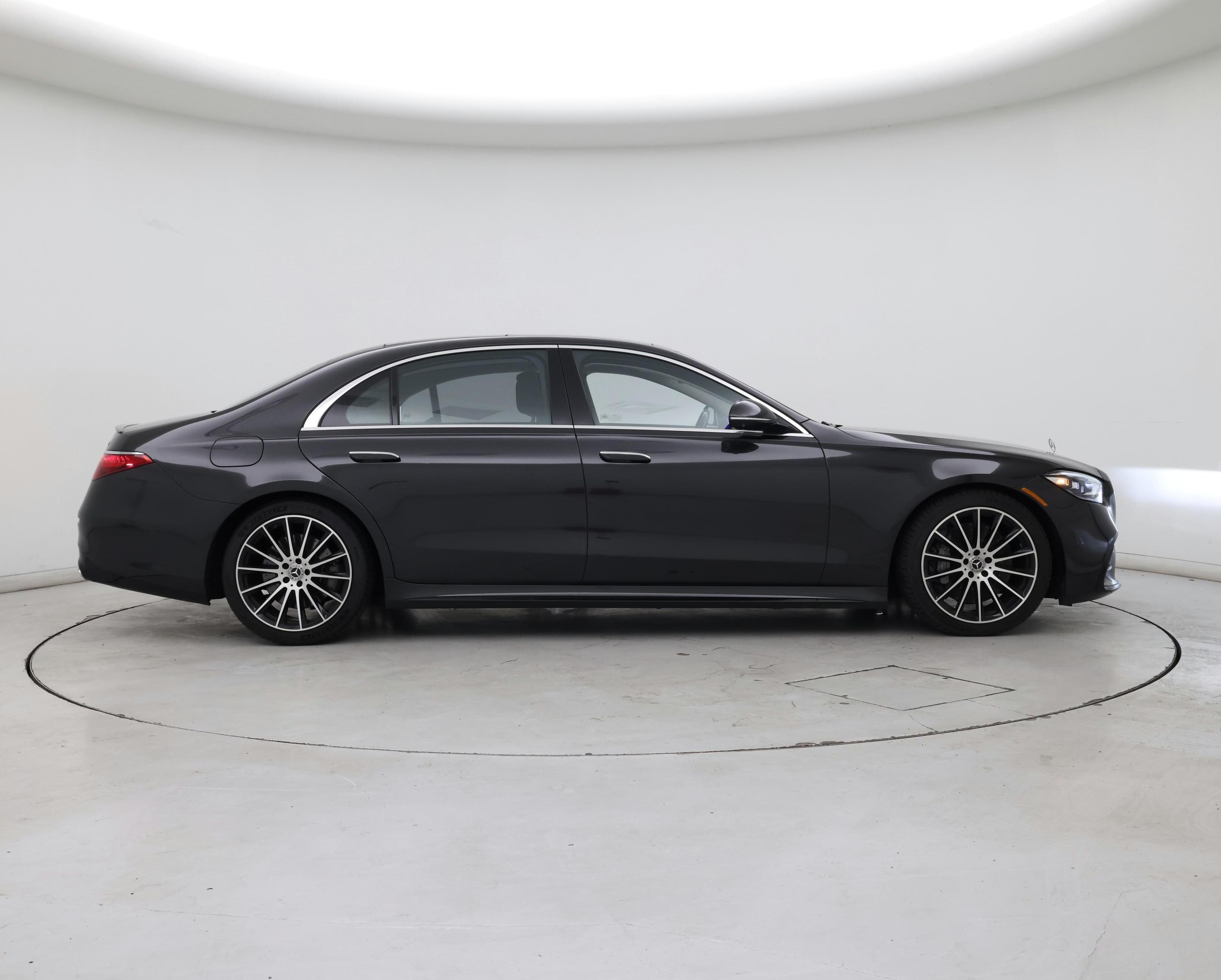 Thumbnail: 2021 Mercedes-Benz S-Class - 7