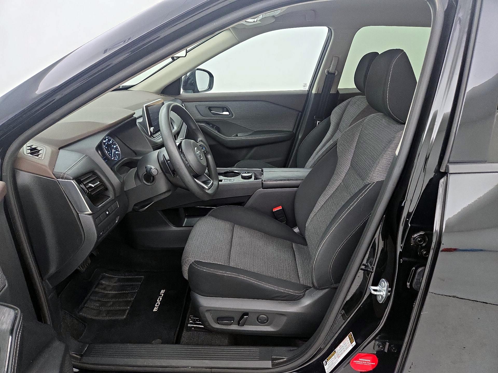 Thumbnail: 2021 Nissan Rogue - 11