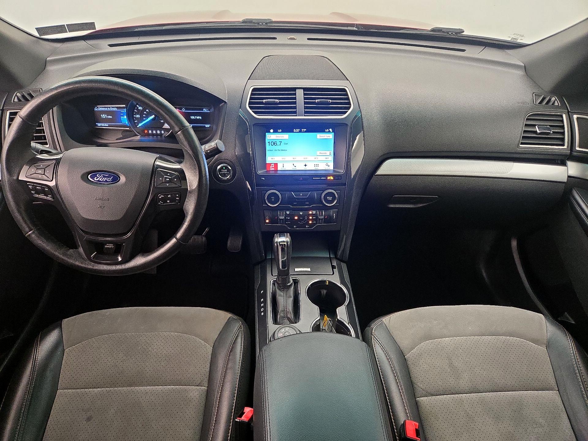 Thumbnail: 2017 Ford Explorer - 9