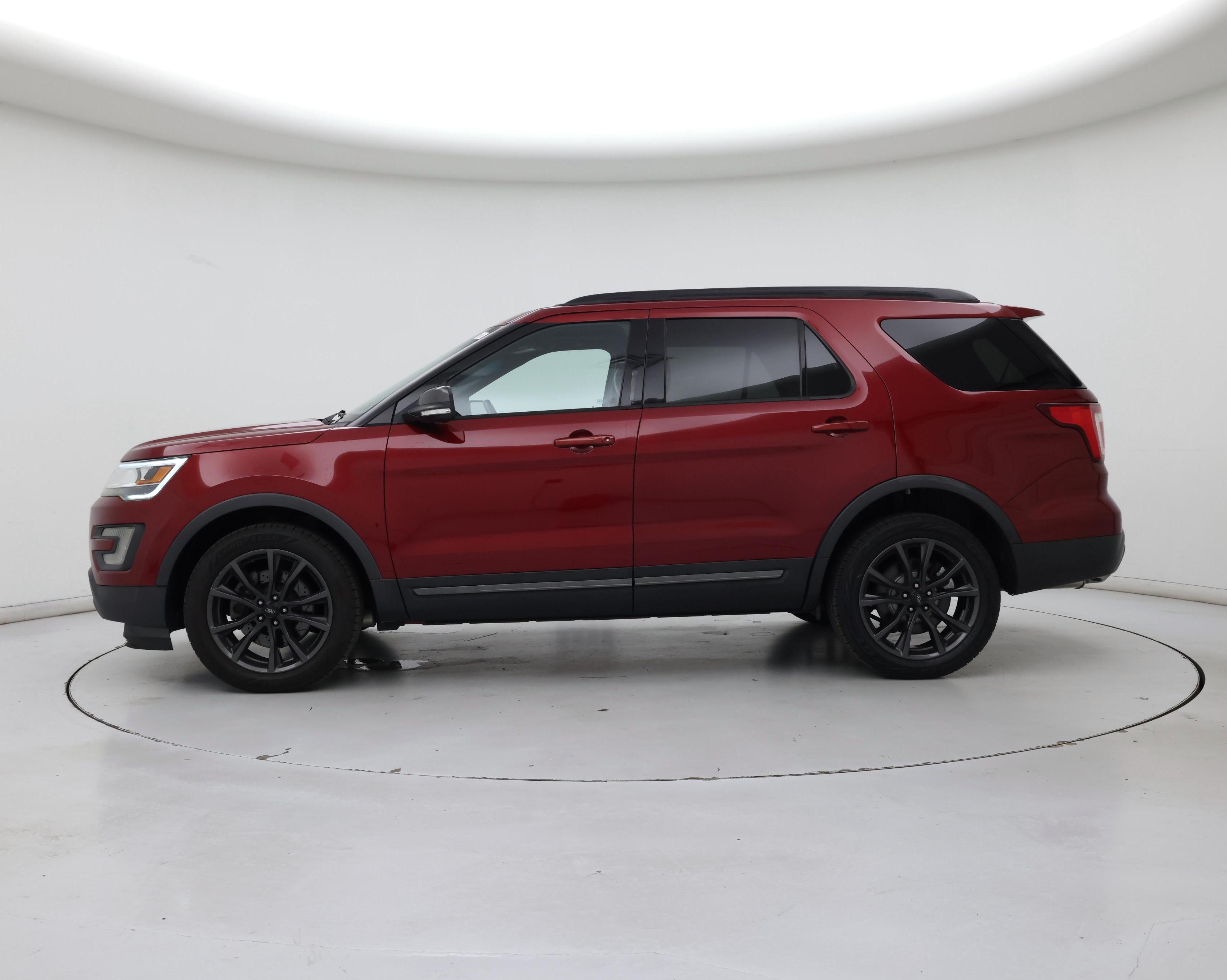 Thumbnail: 2017 Ford Explorer - 3