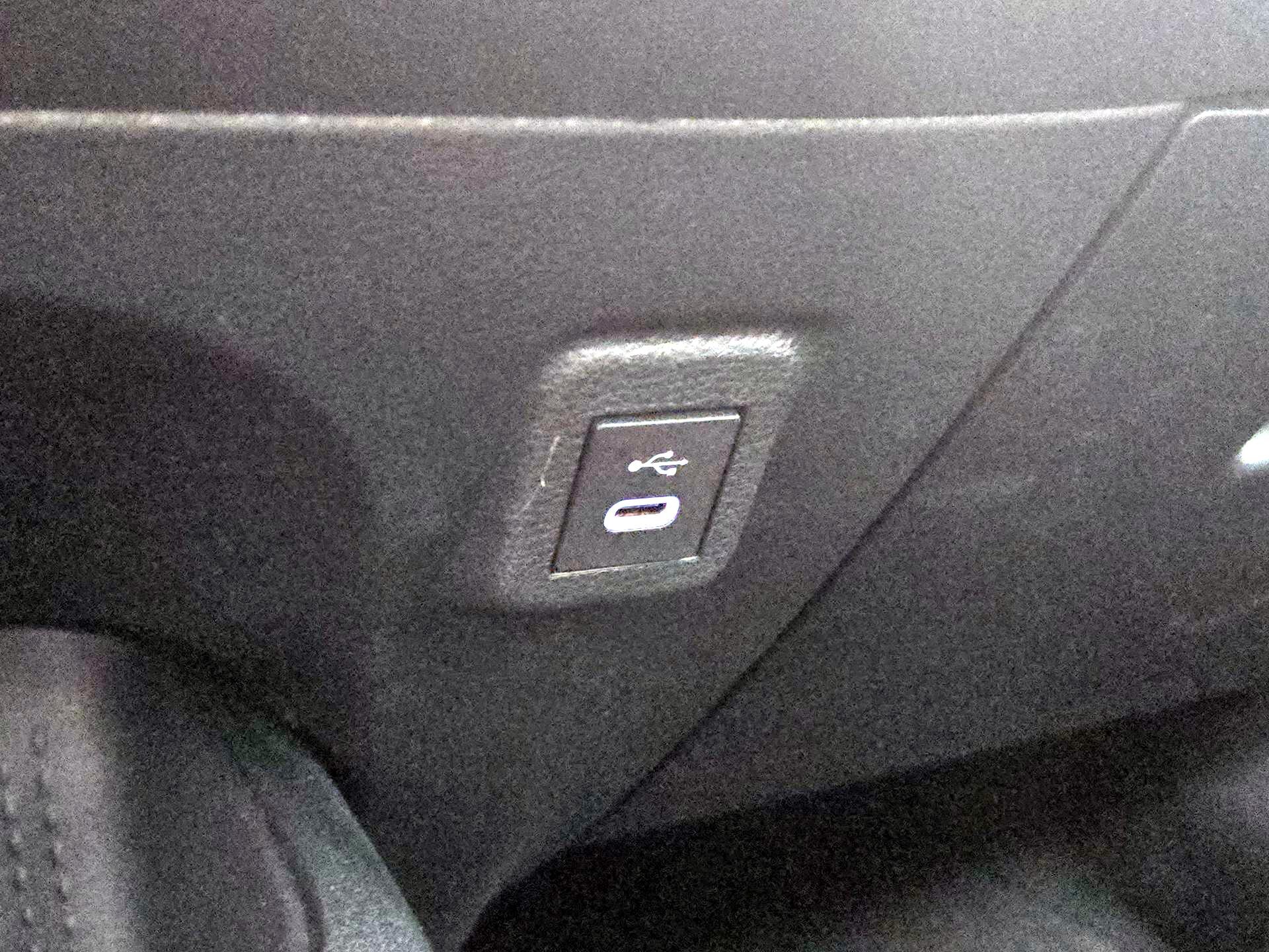 Thumbnail: 2023 Toyota Corolla - 18