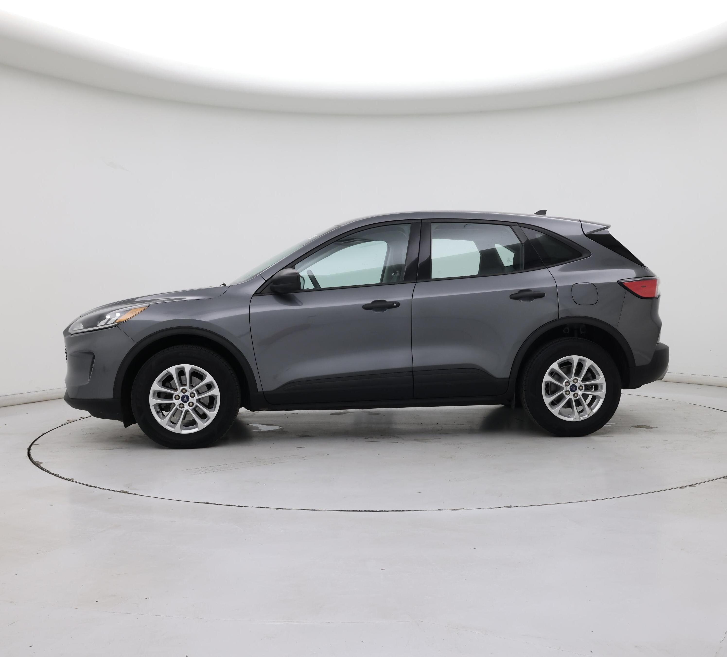 Thumbnail: 2021 Ford Escape - 3