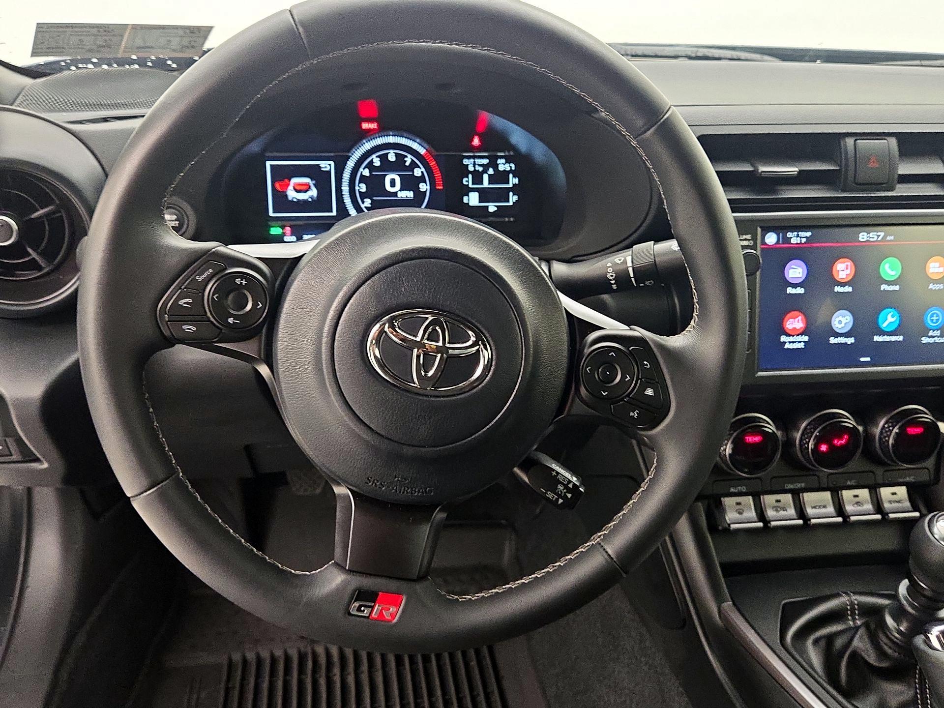 Thumbnail: 2025 Toyota GR86 - 10