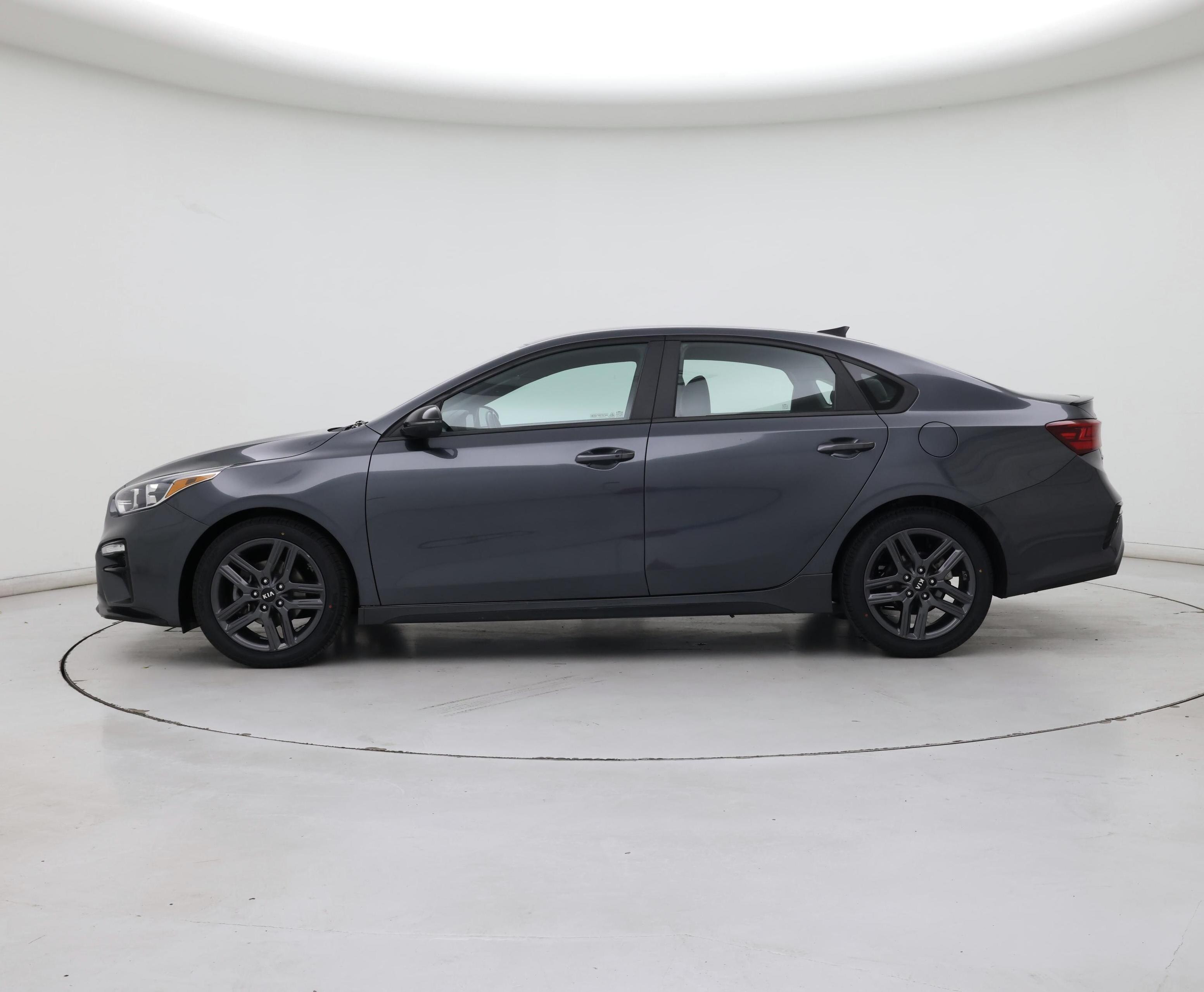 Thumbnail: 2021 Kia Forte - 3