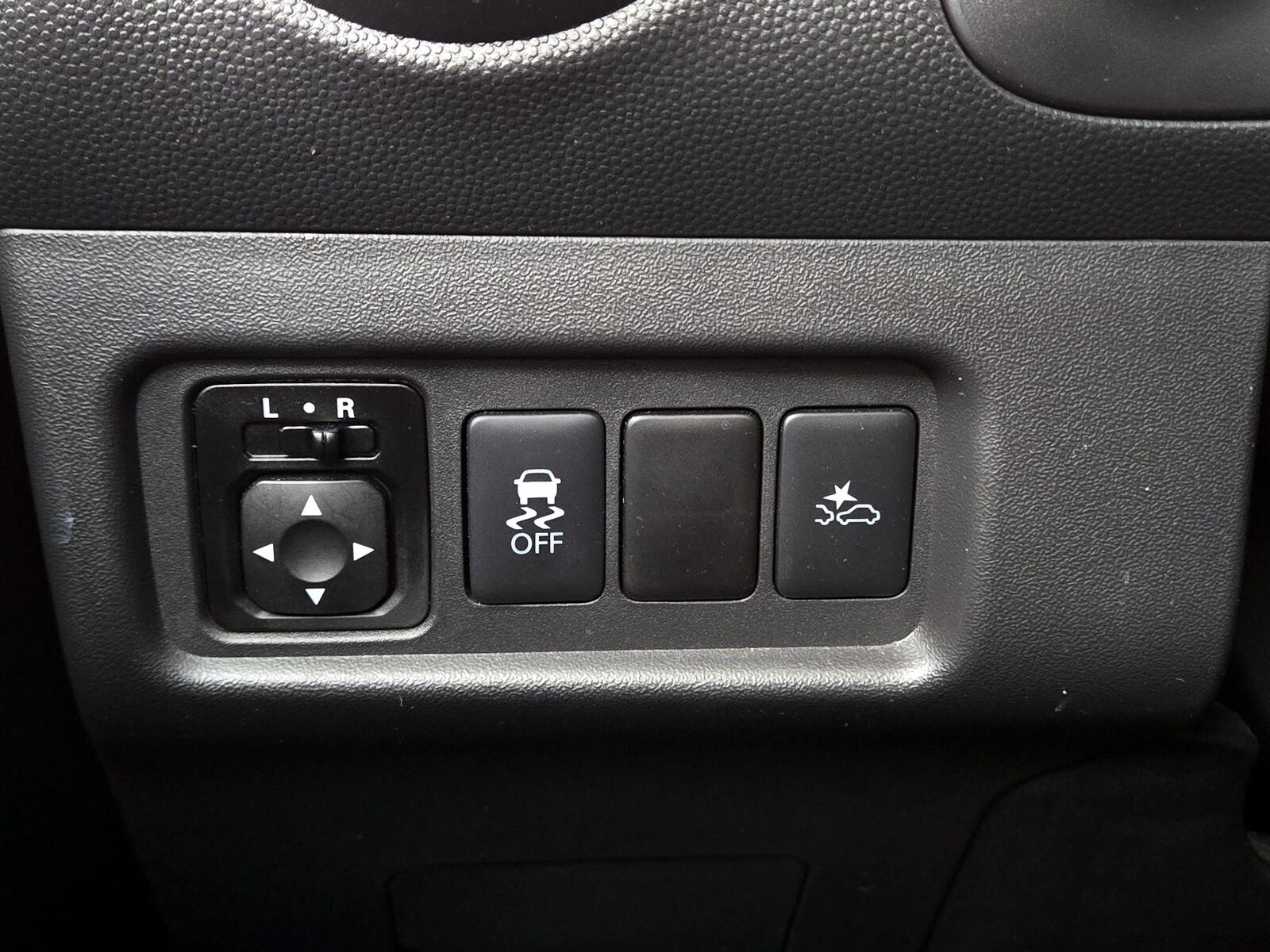 2022 Mitsubishi Mirage G4 ES - Photo 14
