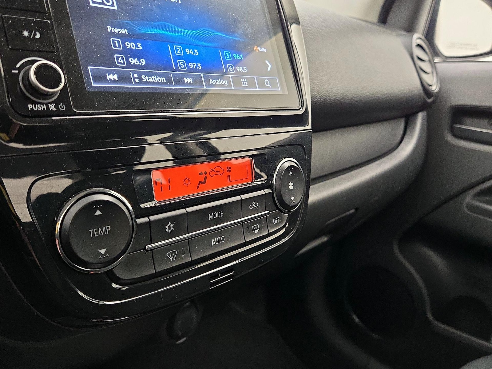 2022 Mitsubishi Mirage G4 ES - Photo 17
