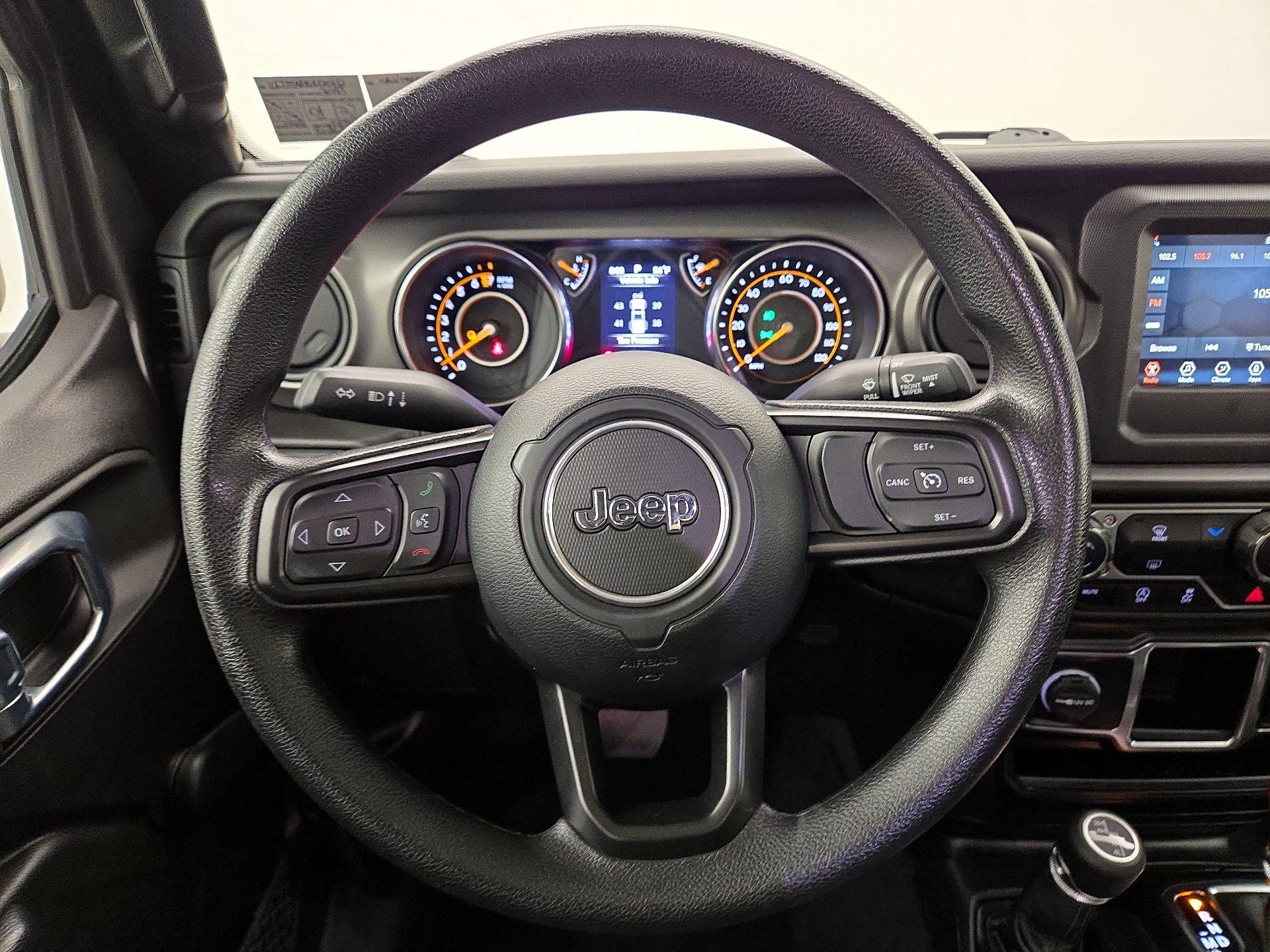 Thumbnail: 2022 Jeep Gladiator - 10