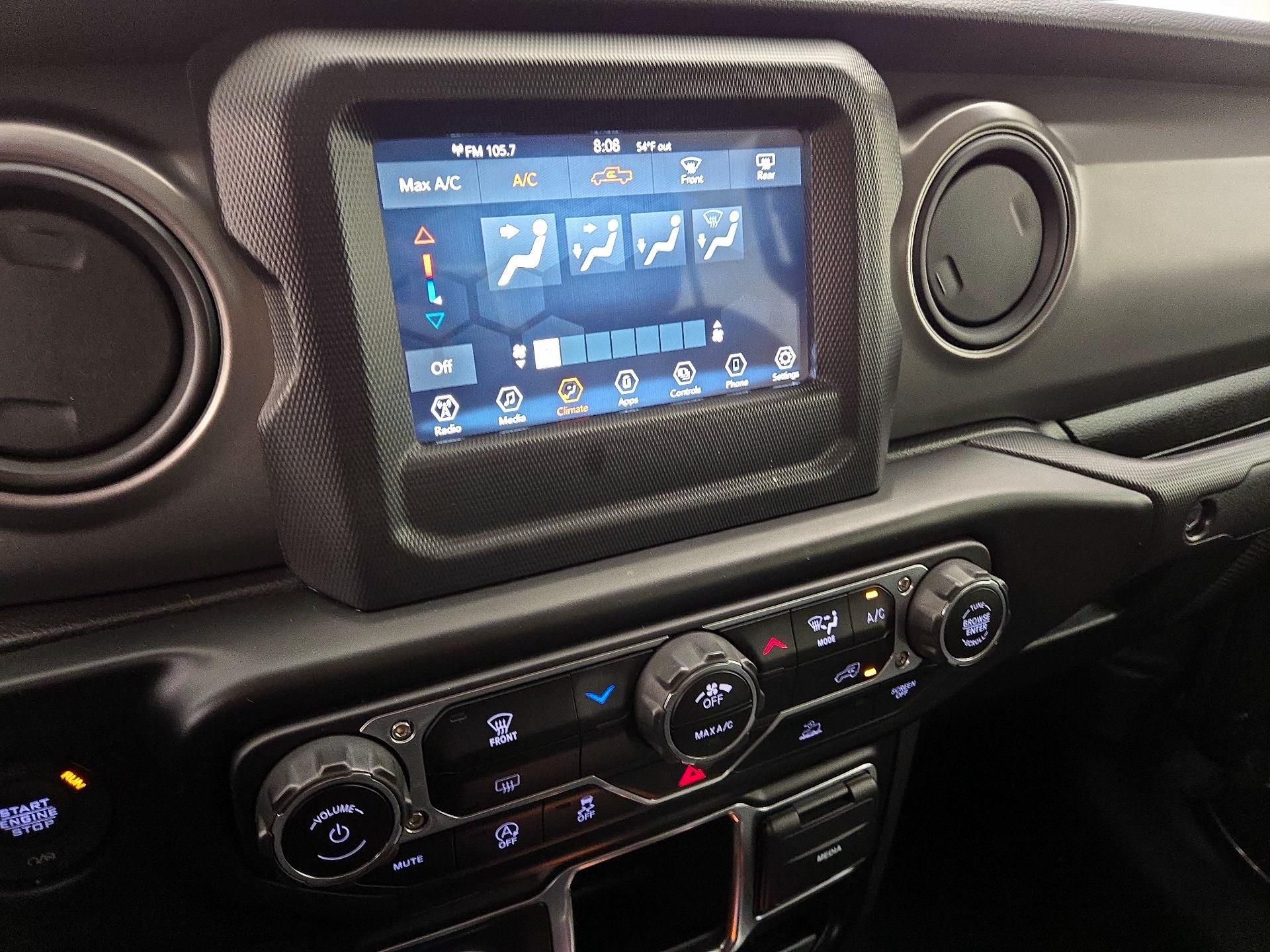 Thumbnail: 2022 Jeep Gladiator - 16