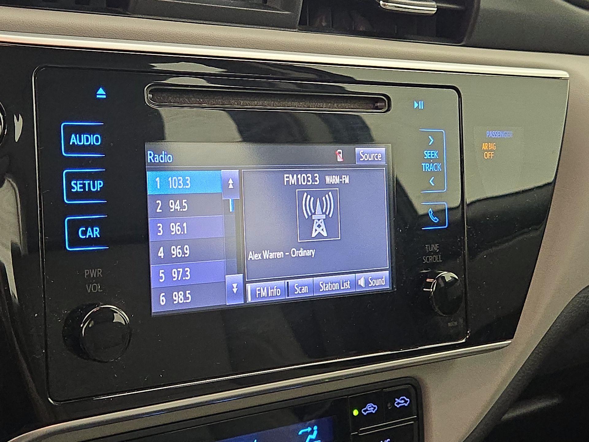 Thumbnail: 2019 Toyota Corolla - 15