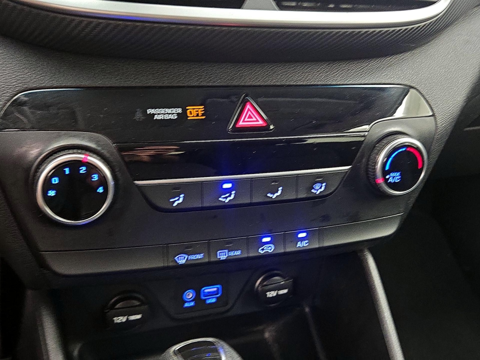 2020 Hyundai Tucson SE - Photo 17