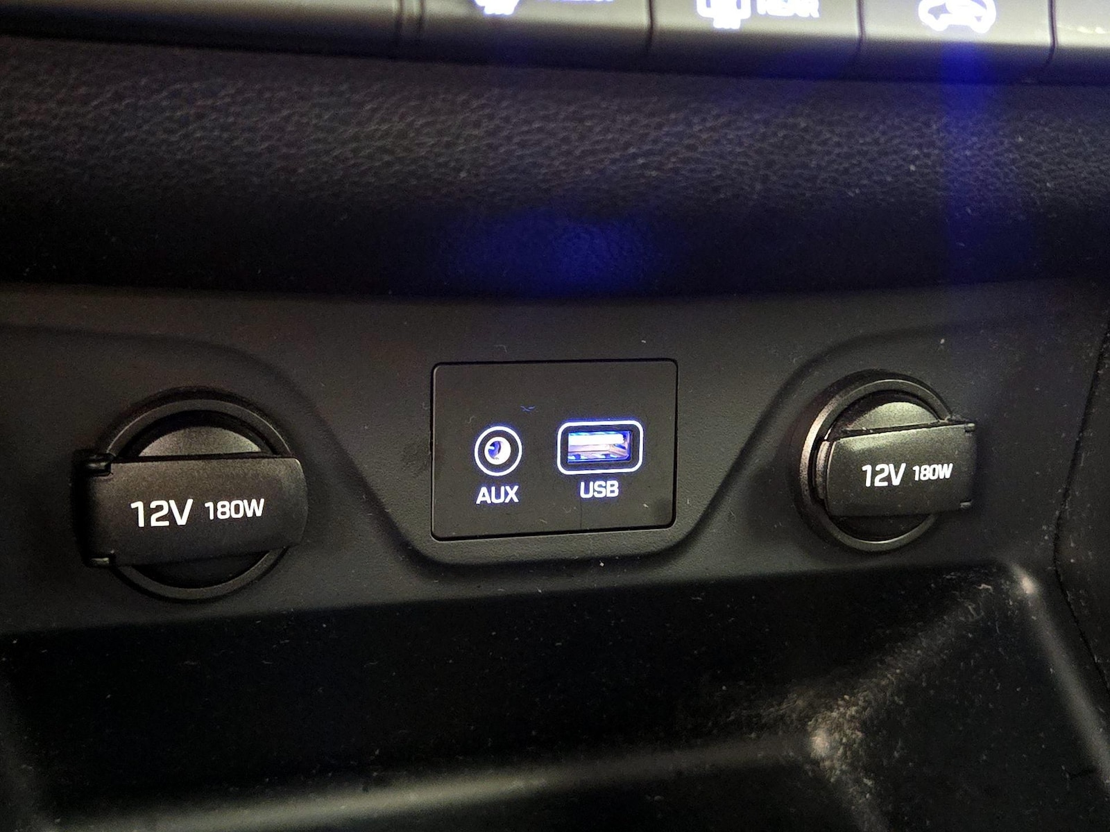2020 Hyundai Tucson SE - Photo 19