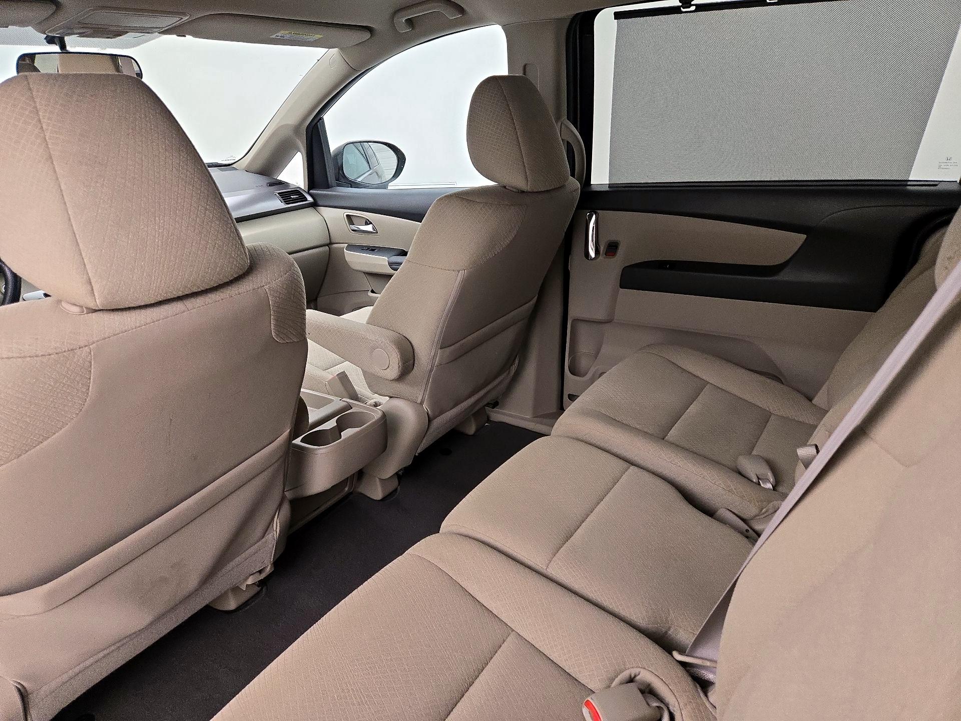 Thumbnail: 2015 Honda Odyssey - 19