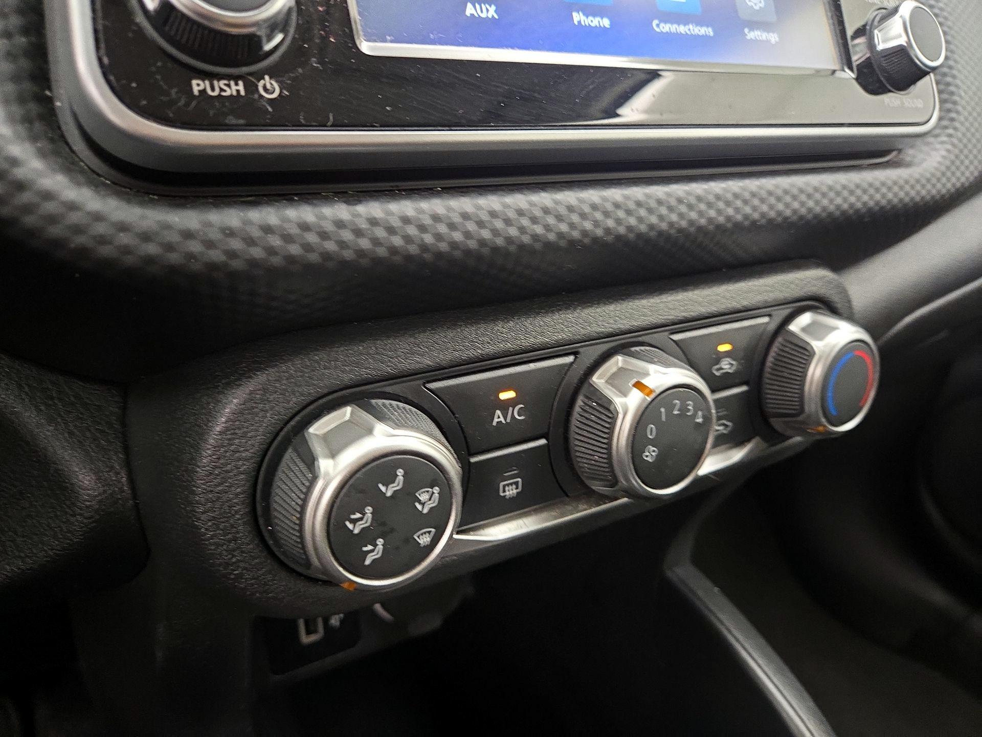 Thumbnail: 2024 Nissan Kicks - 16