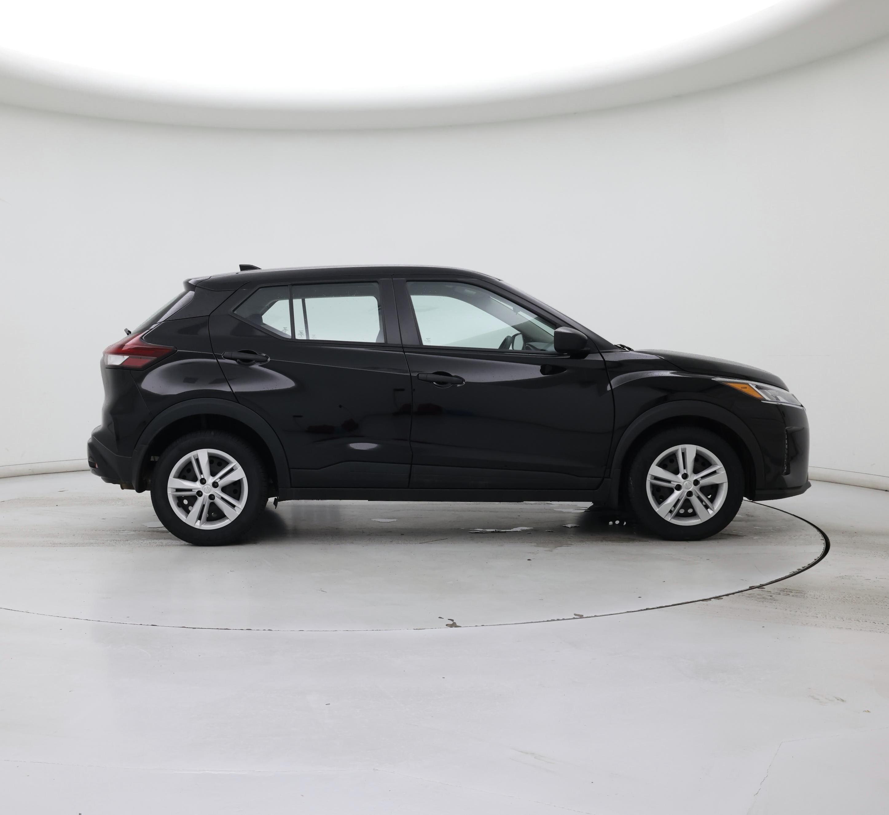 Thumbnail: 2024 Nissan Kicks - 7