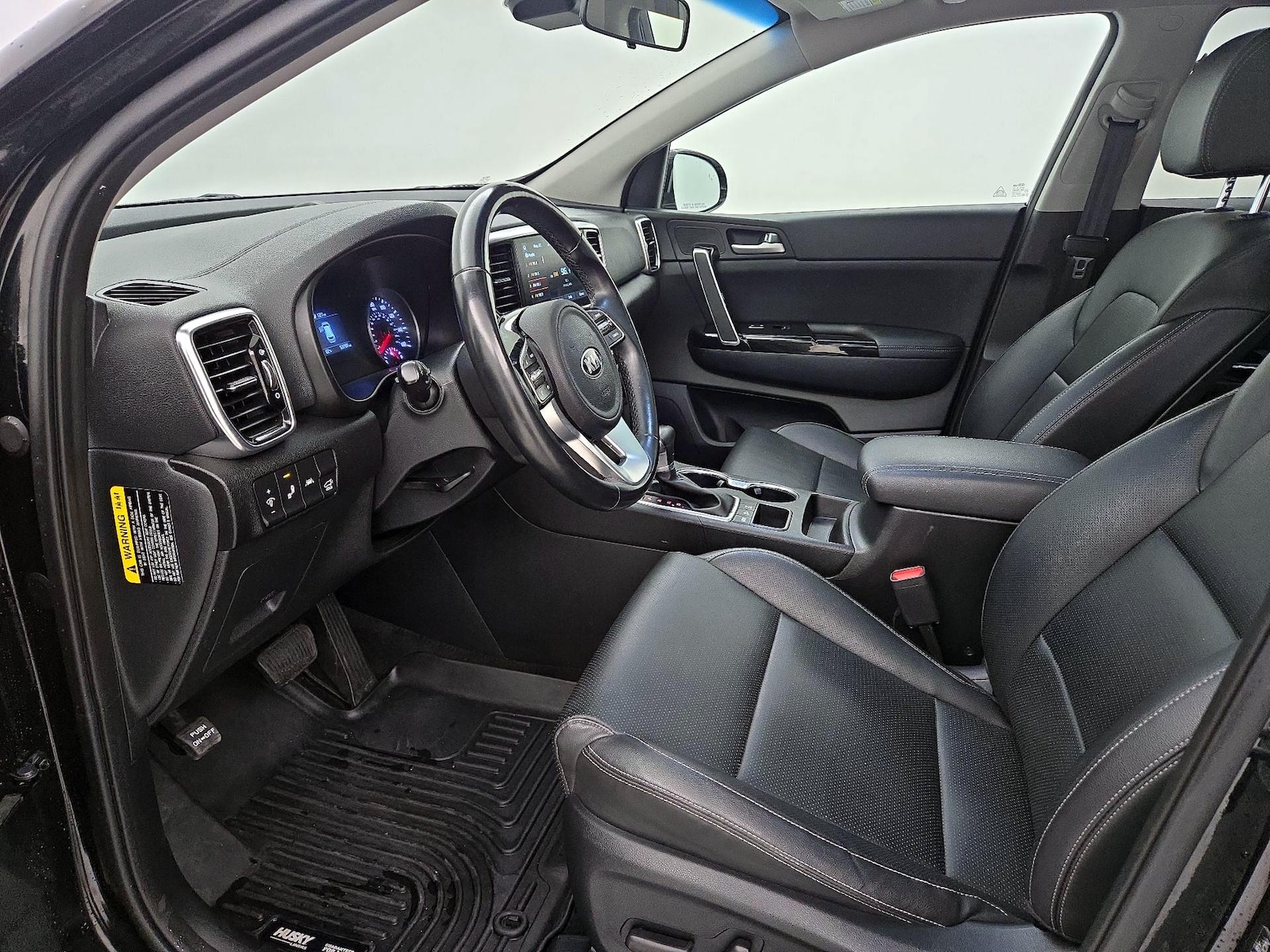 2022 Kia Sportage EX - Photo 12