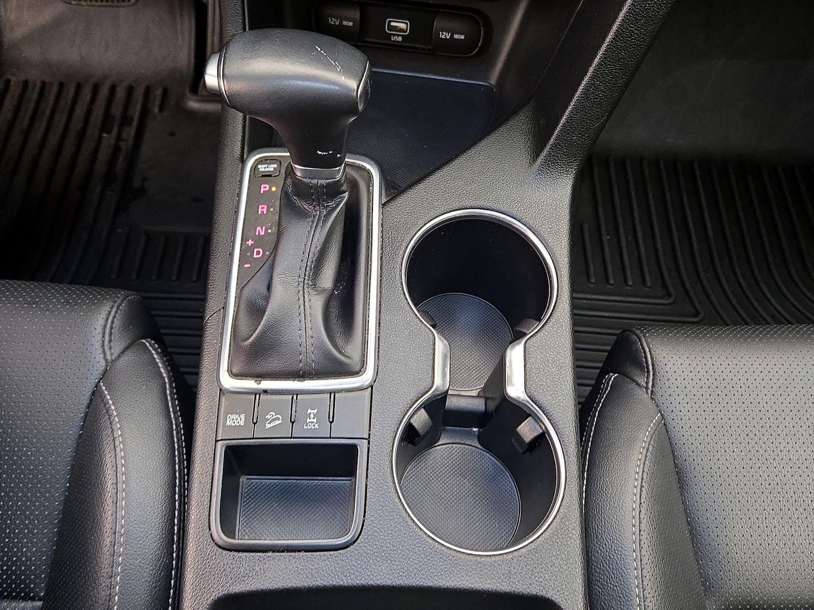 2022 Kia Sportage EX - Photo 18