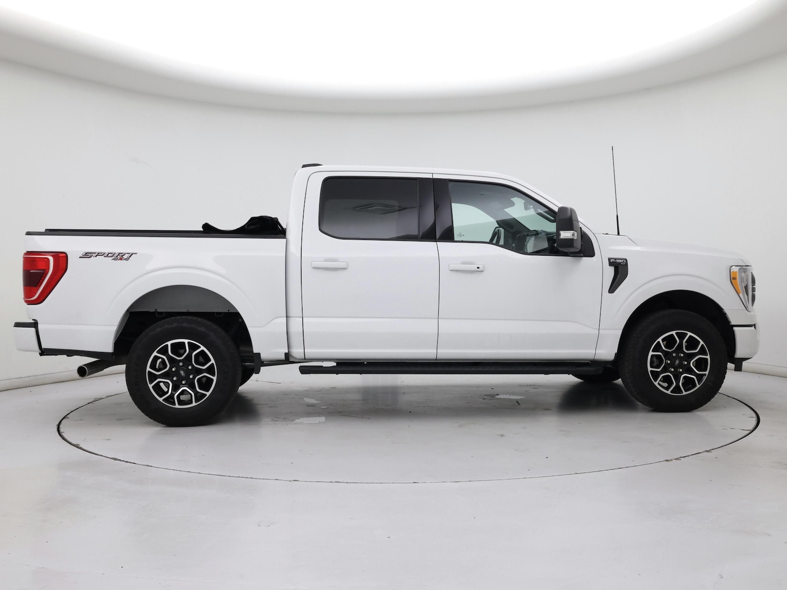 2022 Ford F-150 XLT - Photo 8