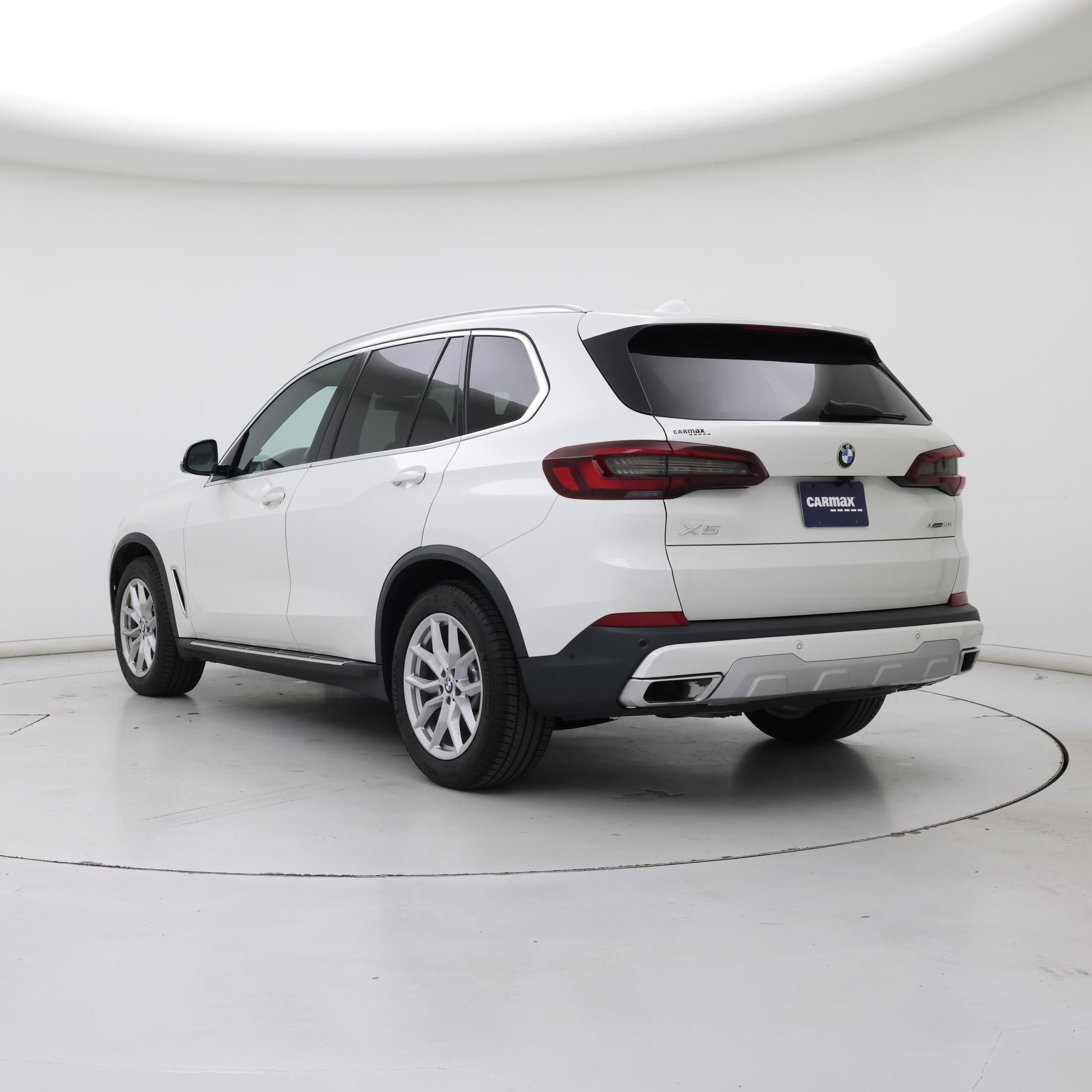 Thumbnail: 2021 BMW X5 - 2