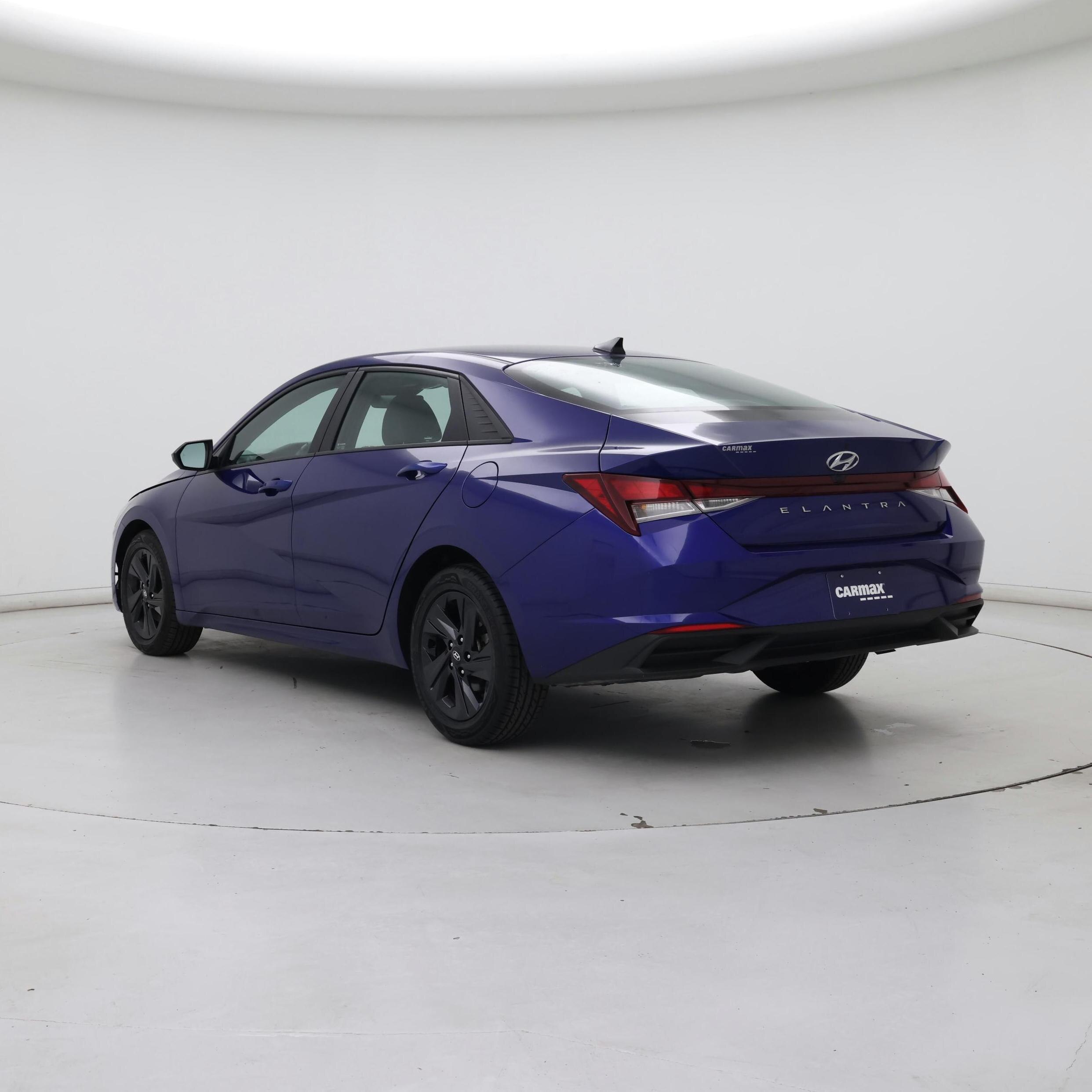 Thumbnail: 2022 Hyundai Elantra - 2