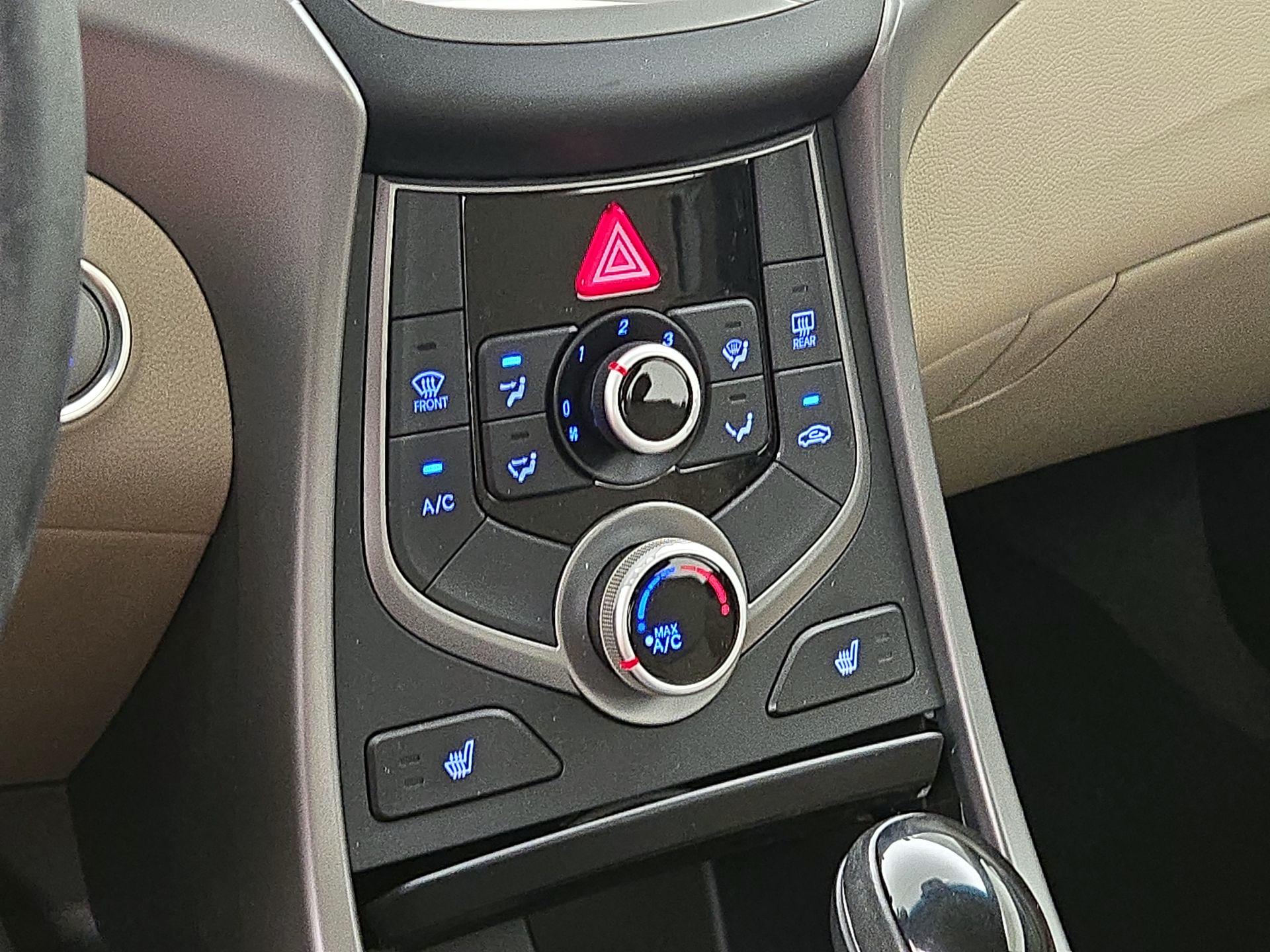 Thumbnail: 2016 Hyundai Elantra - 16