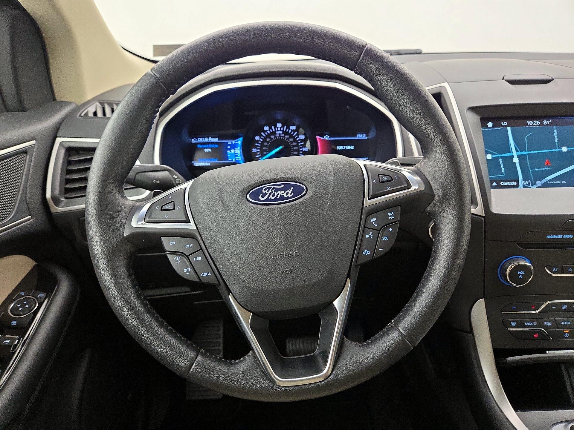 Thumbnail: 2018 Ford Edge - 10