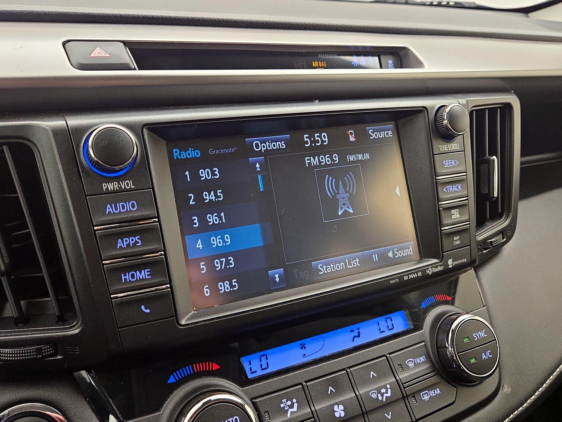 Thumbnail: 2017 Toyota RAV4 - 15