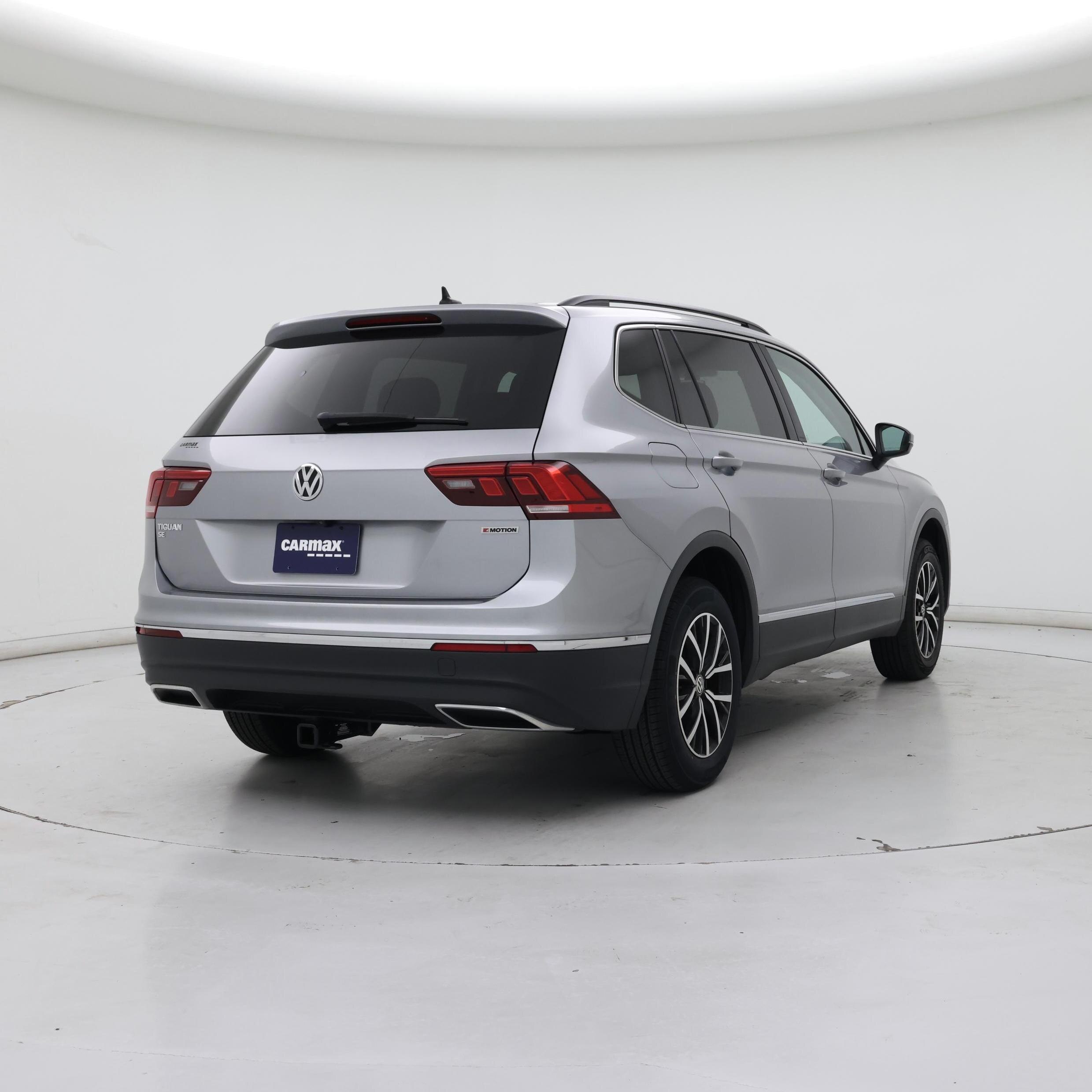 Thumbnail: 2021 Volkswagen Tiguan - 8