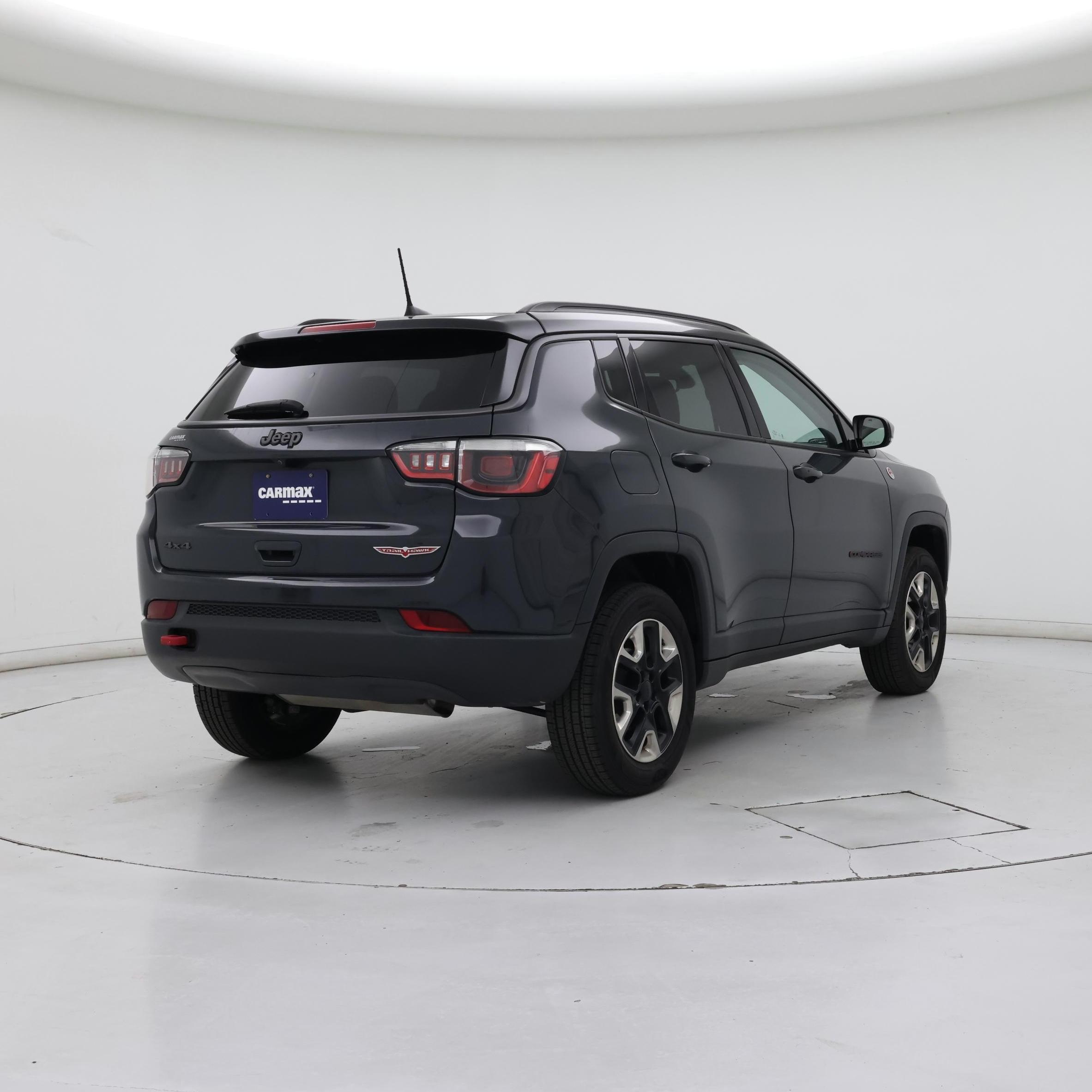 Thumbnail: 2017 Jeep Compass - 8