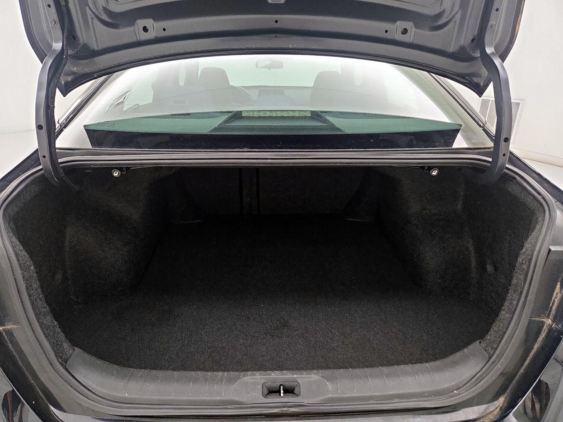 Thumbnail: 2019 Nissan Altima - 20