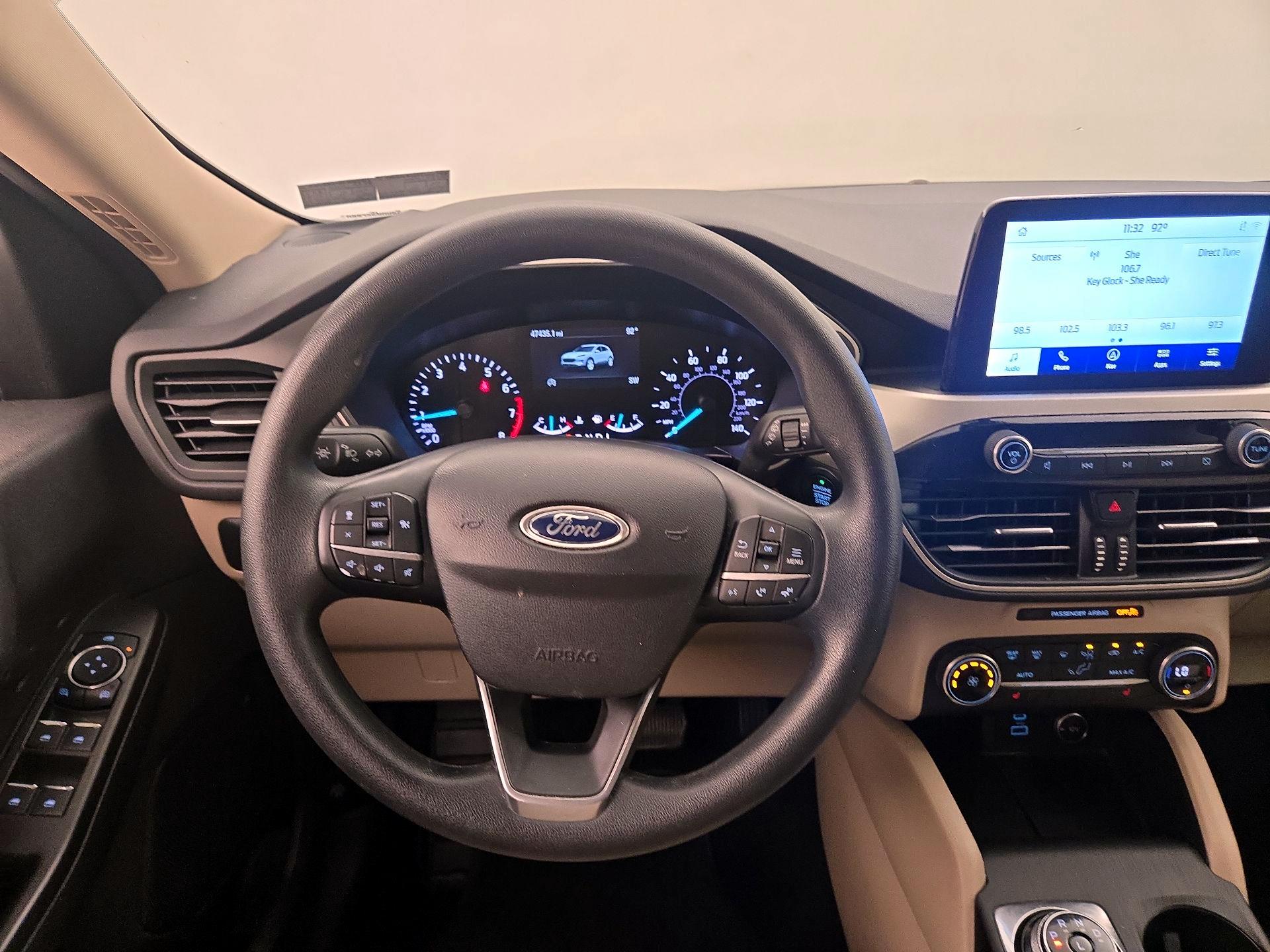 Thumbnail: 2020 Ford Escape - 10