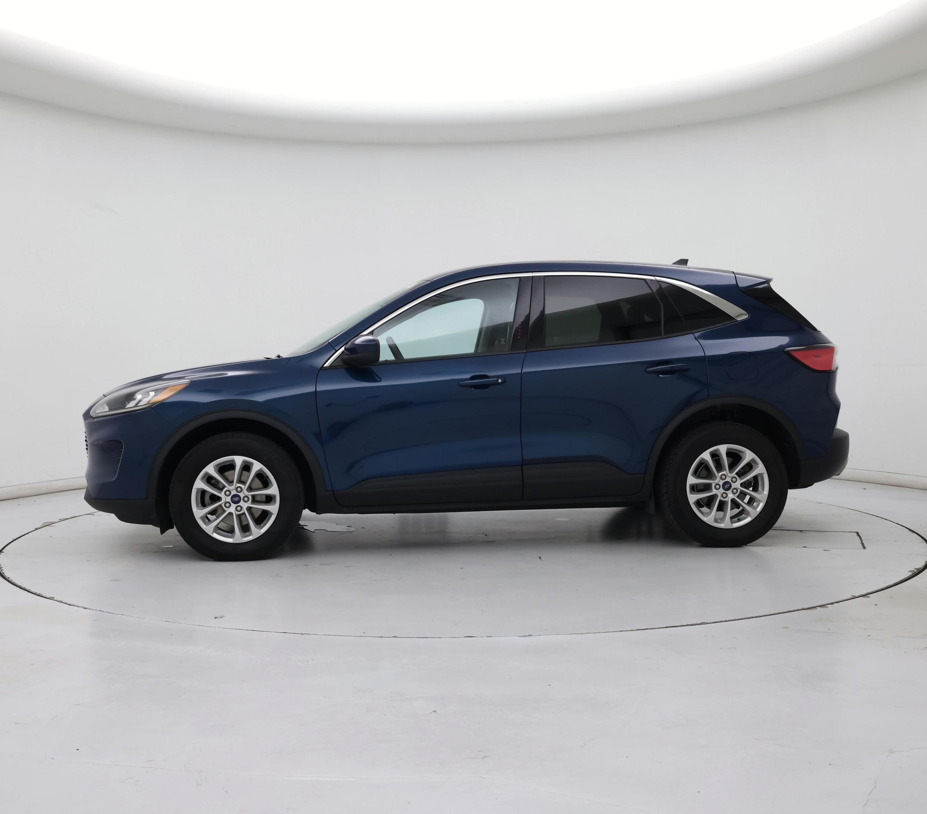 Thumbnail: 2020 Ford Escape - 3