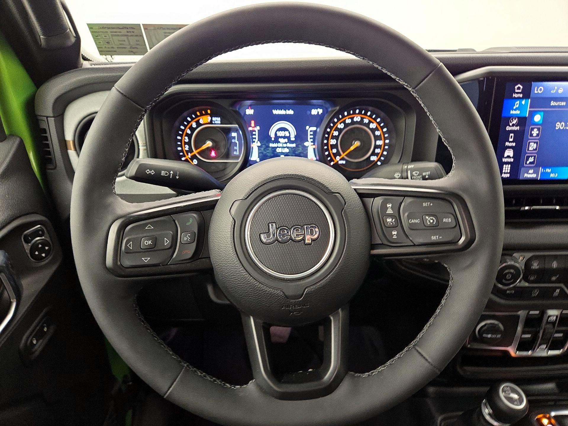 Thumbnail: 2025 Jeep Wrangler - 10