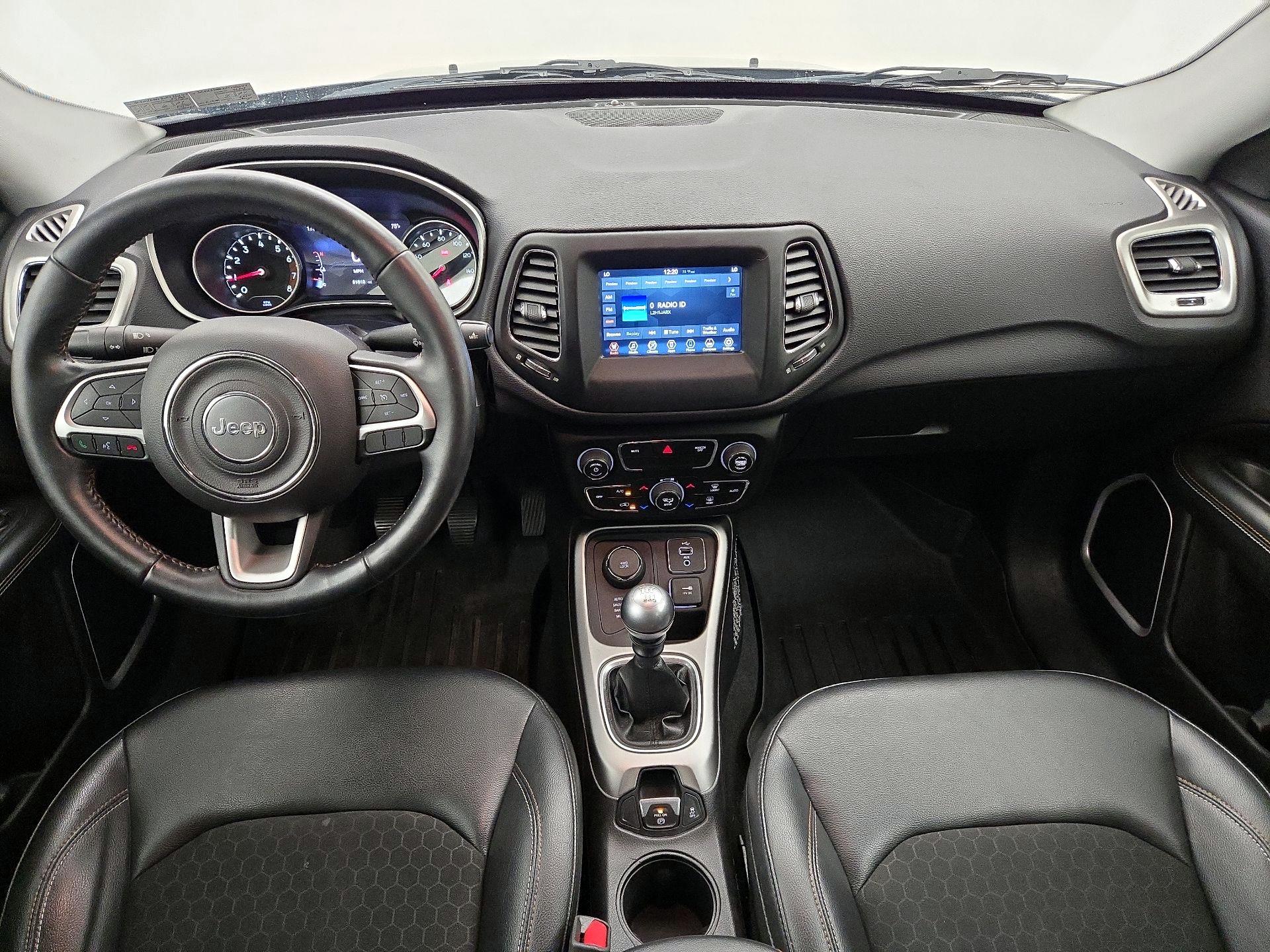 Thumbnail: 2018 Jeep Compass - 9