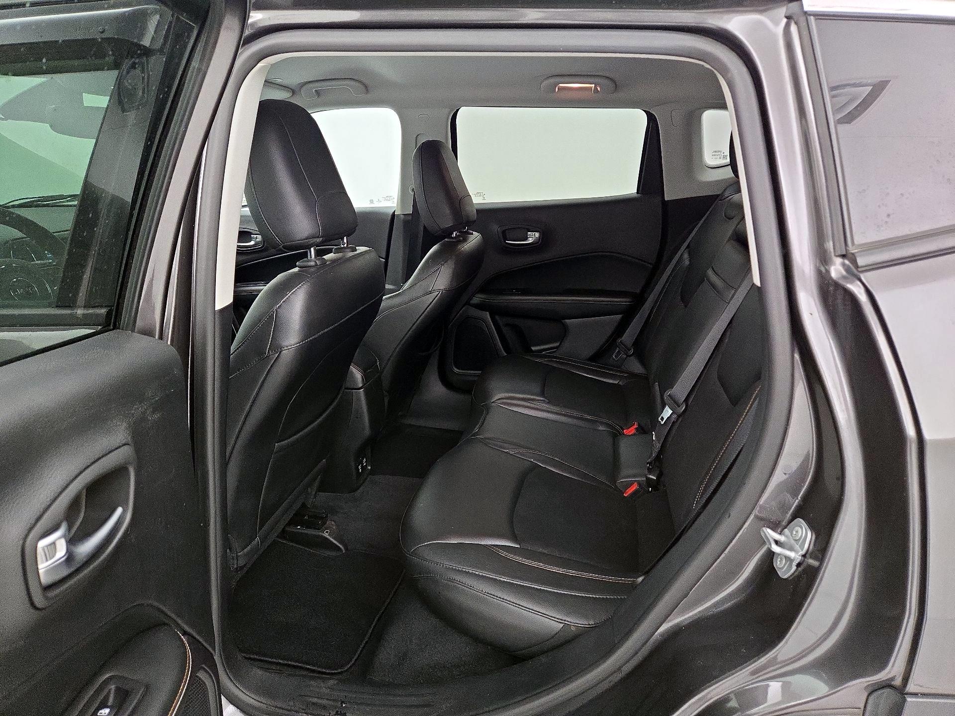 Thumbnail: 2018 Jeep Compass - 19