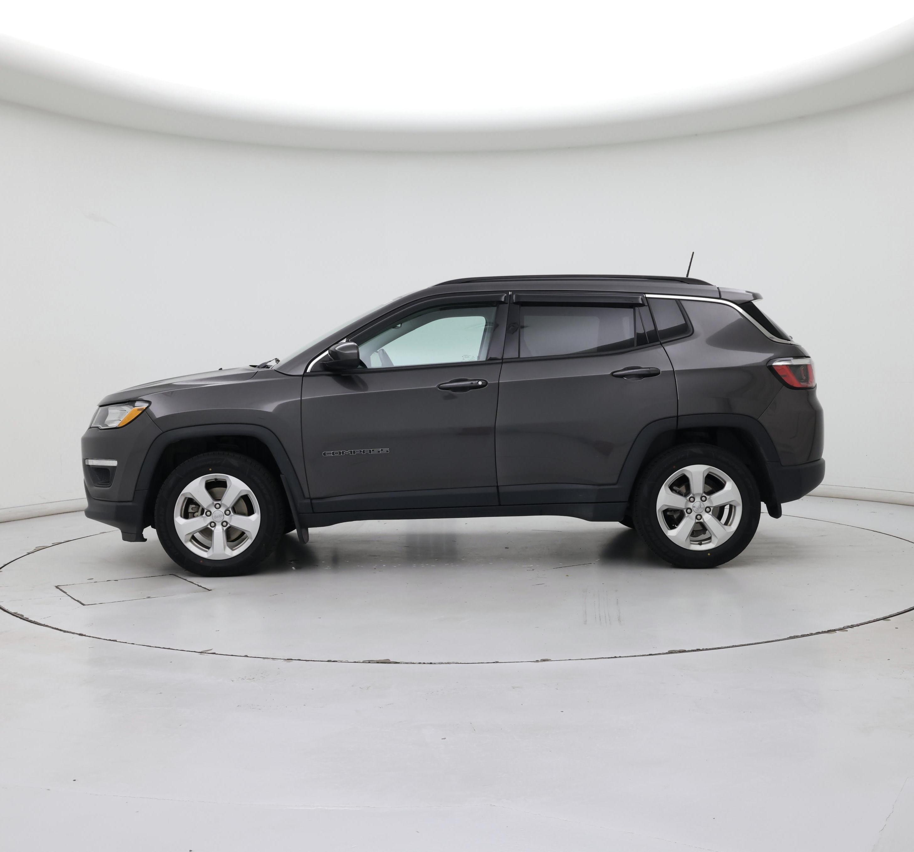 Thumbnail: 2018 Jeep Compass - 3