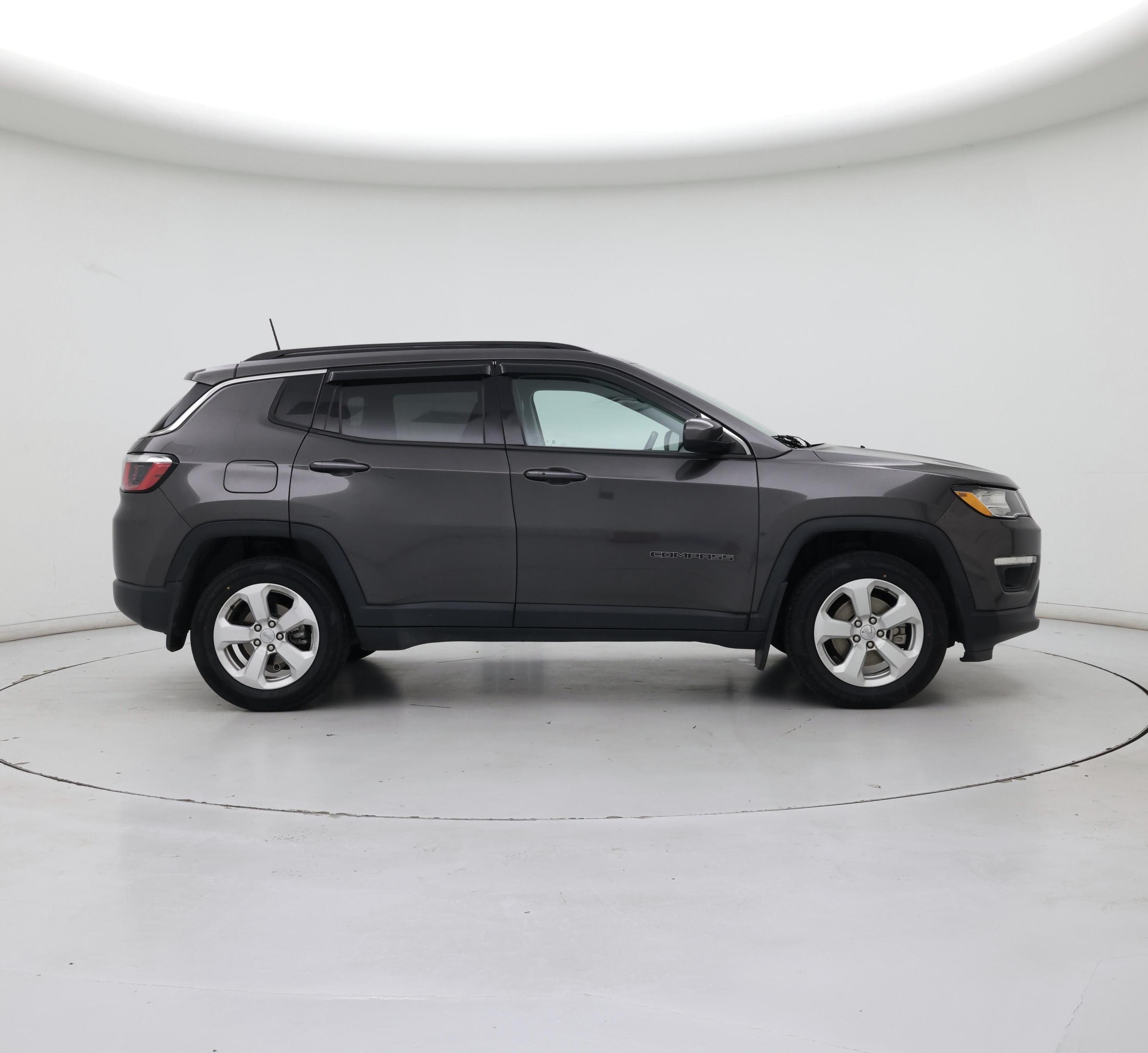 Thumbnail: 2018 Jeep Compass - 7