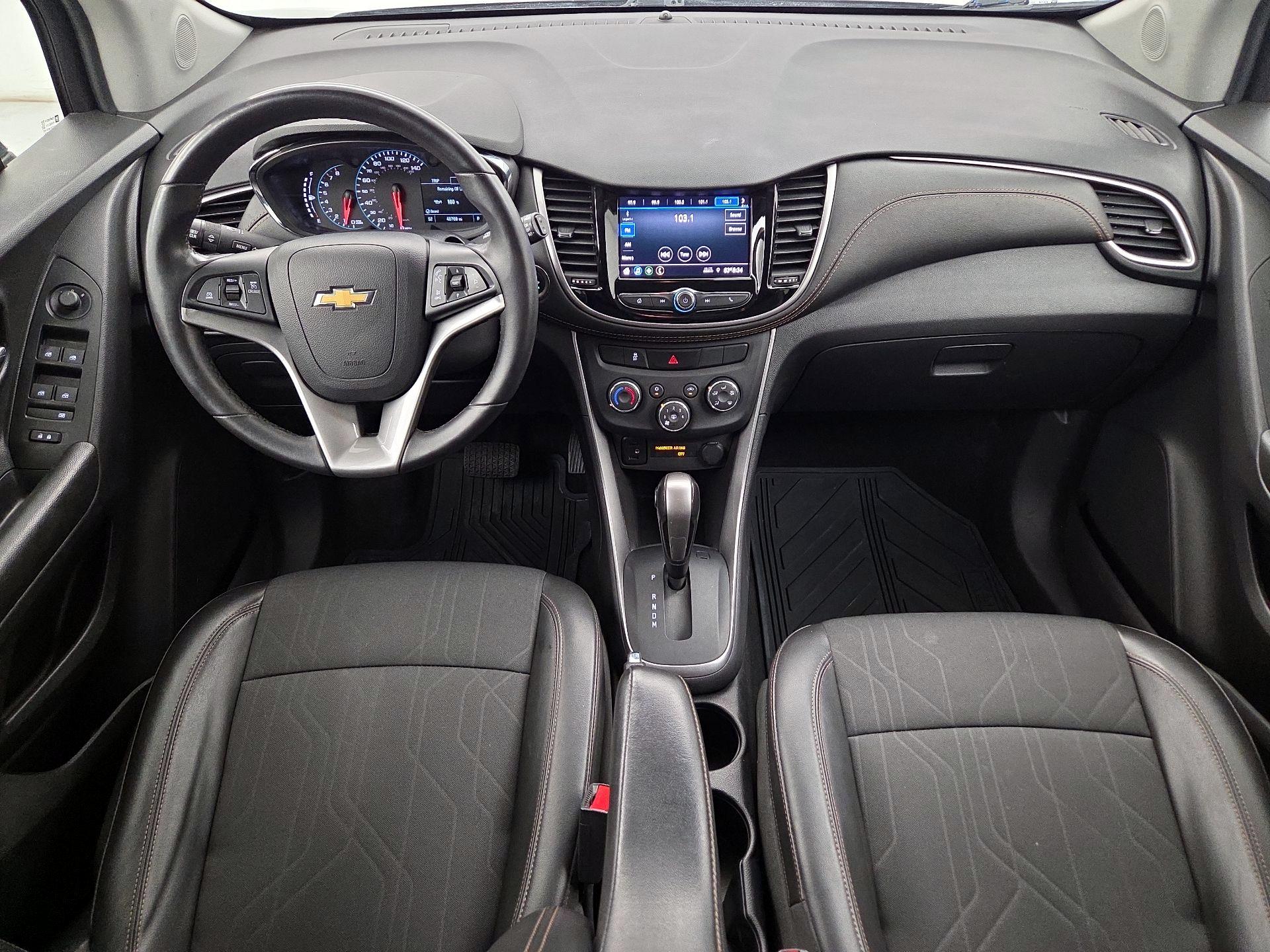 Thumbnail: 2022 Chevrolet Trax - 9