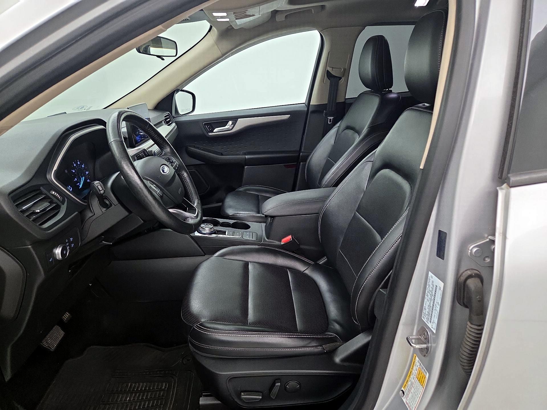 Thumbnail: 2020 Ford Escape - 11
